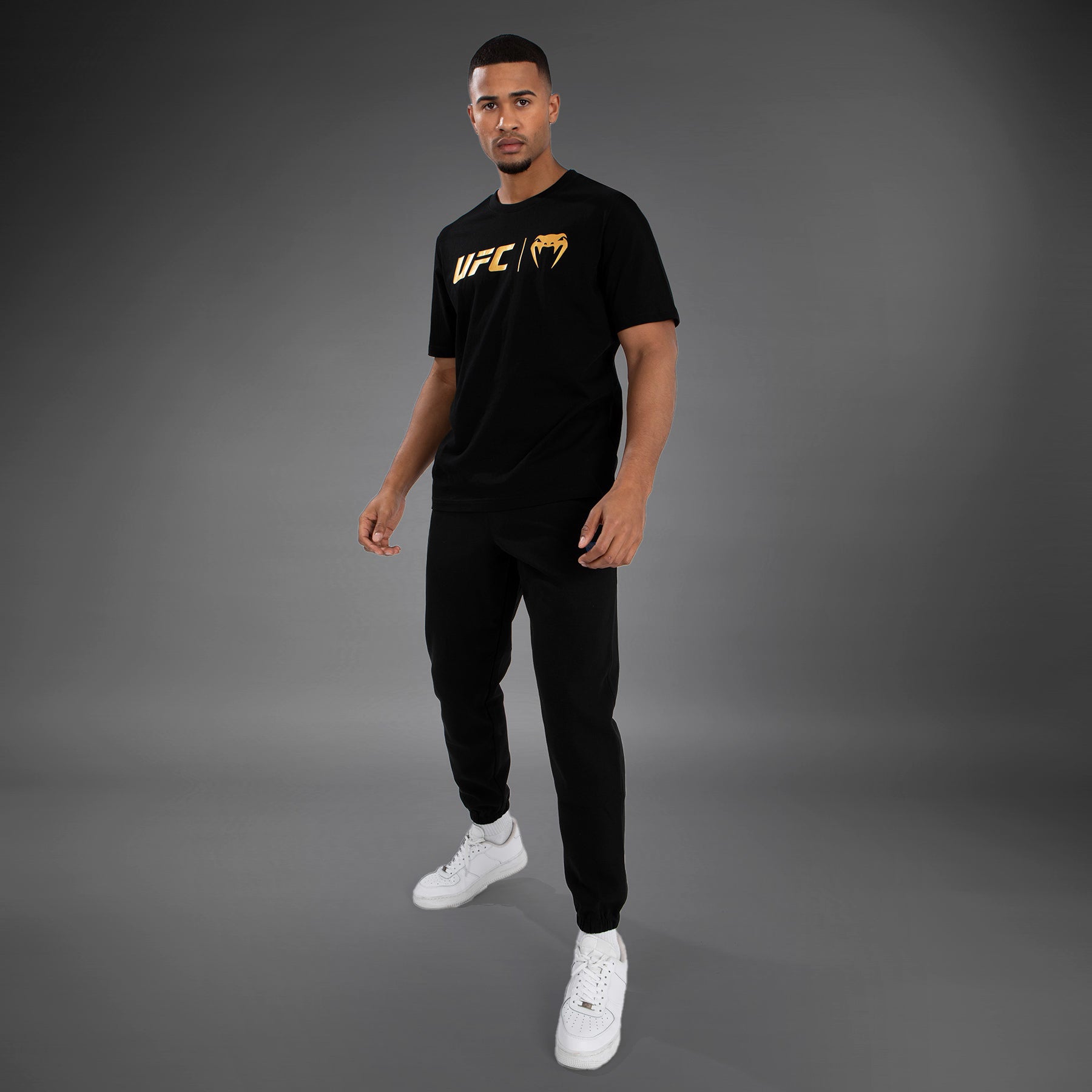 venum-ufc-classic-t-shirt-schwarz-gold image 4