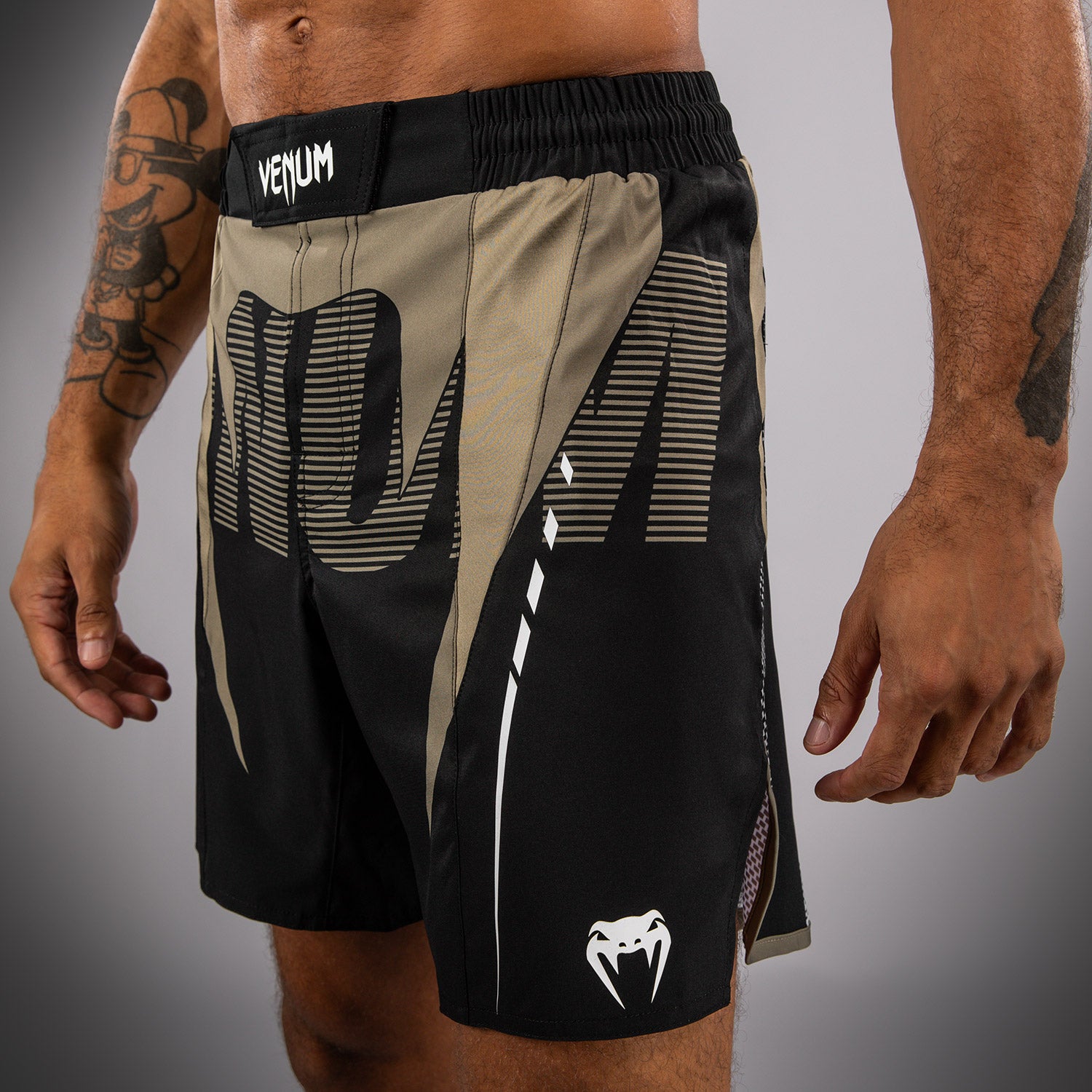 venum-adrenaline-kampfshorts-schwarz-sand image 3