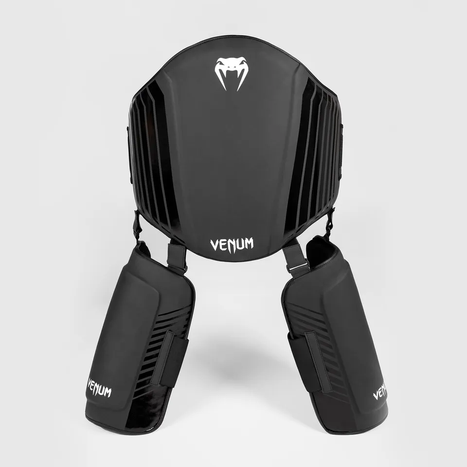 venum-challenger-bauch-und-beinschutz-schwarz-wei image 1