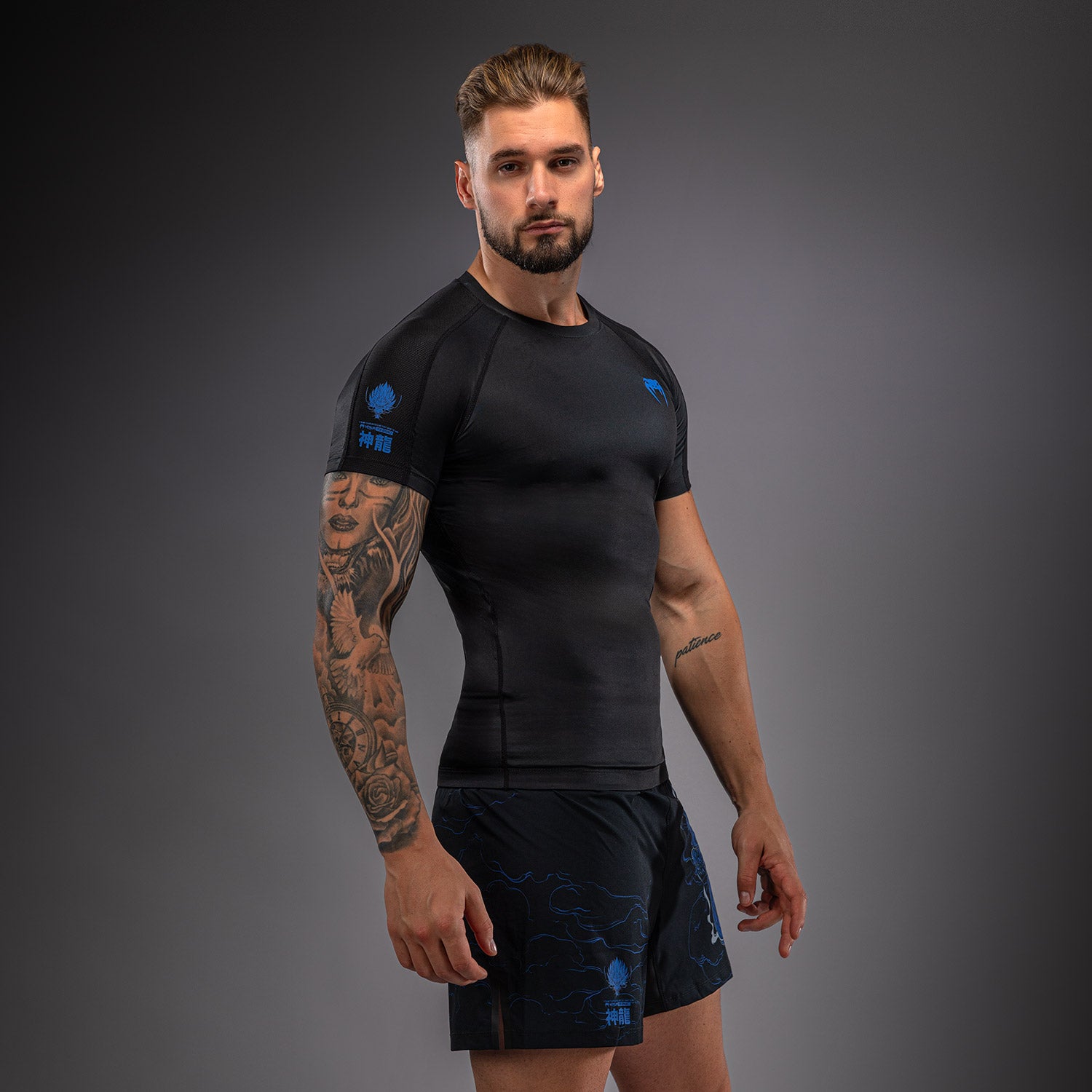 venum-thunder-dragon-kurzarm-rashguard-herren-schwarz-k-nigsblau image 3