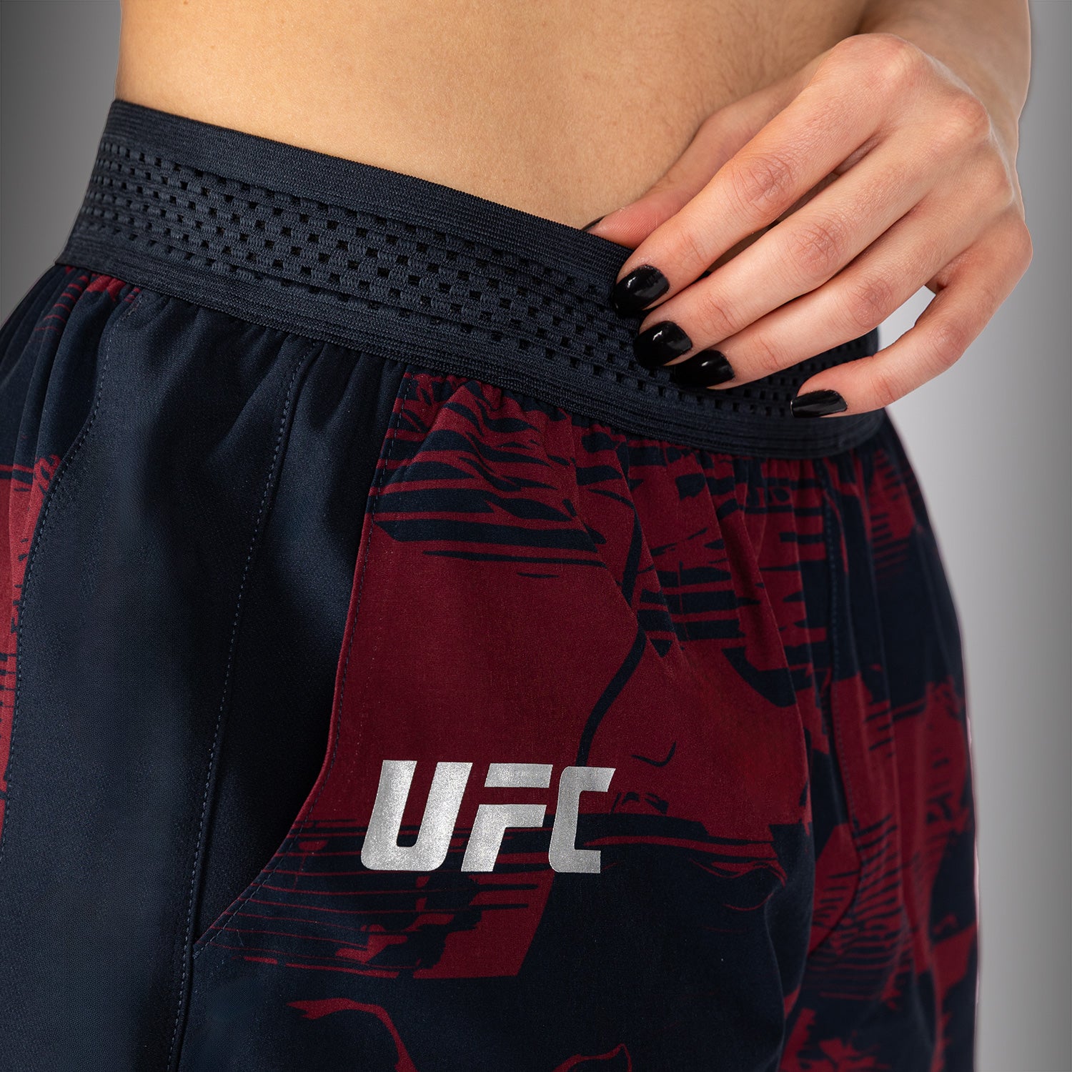 venum-ufc-zenith-authentic-fight-week-performance-short-damen-marineblau-burgund image 6