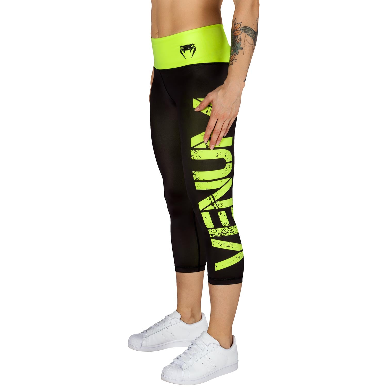 venum-power-kurze-leggings-damen-schwarz-neongelb image 1