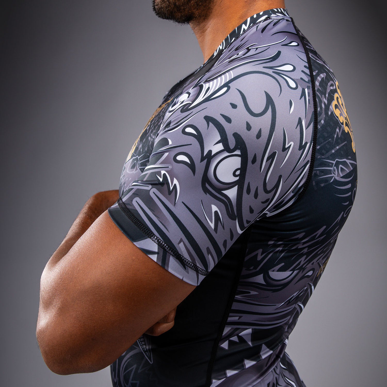 venum-wolf-atak-kurzarm-rashguard-herren-schwarz-grau image 5