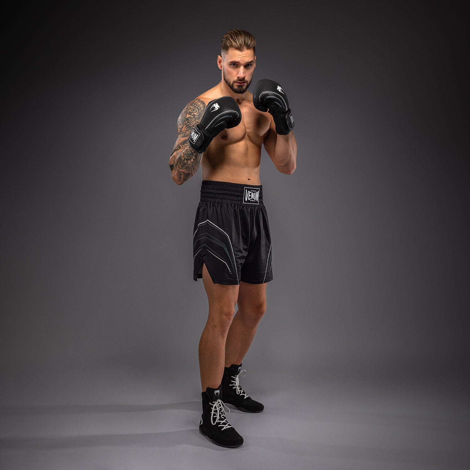 venum-streamline-boxshorts-schwarz-wei image 4