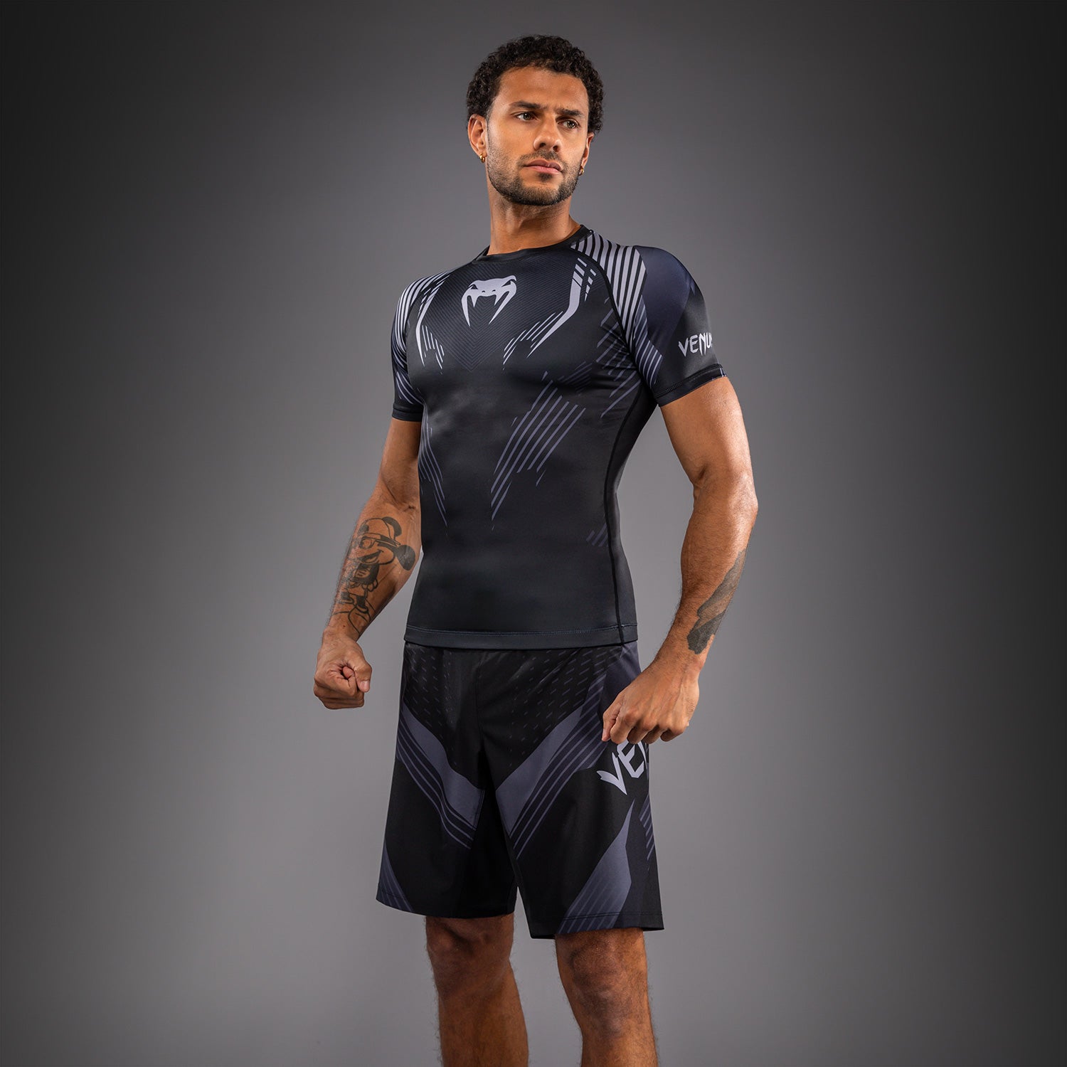 venum-no-gi-6-0-rashguard-kurzarm-schwarz-grau image 3