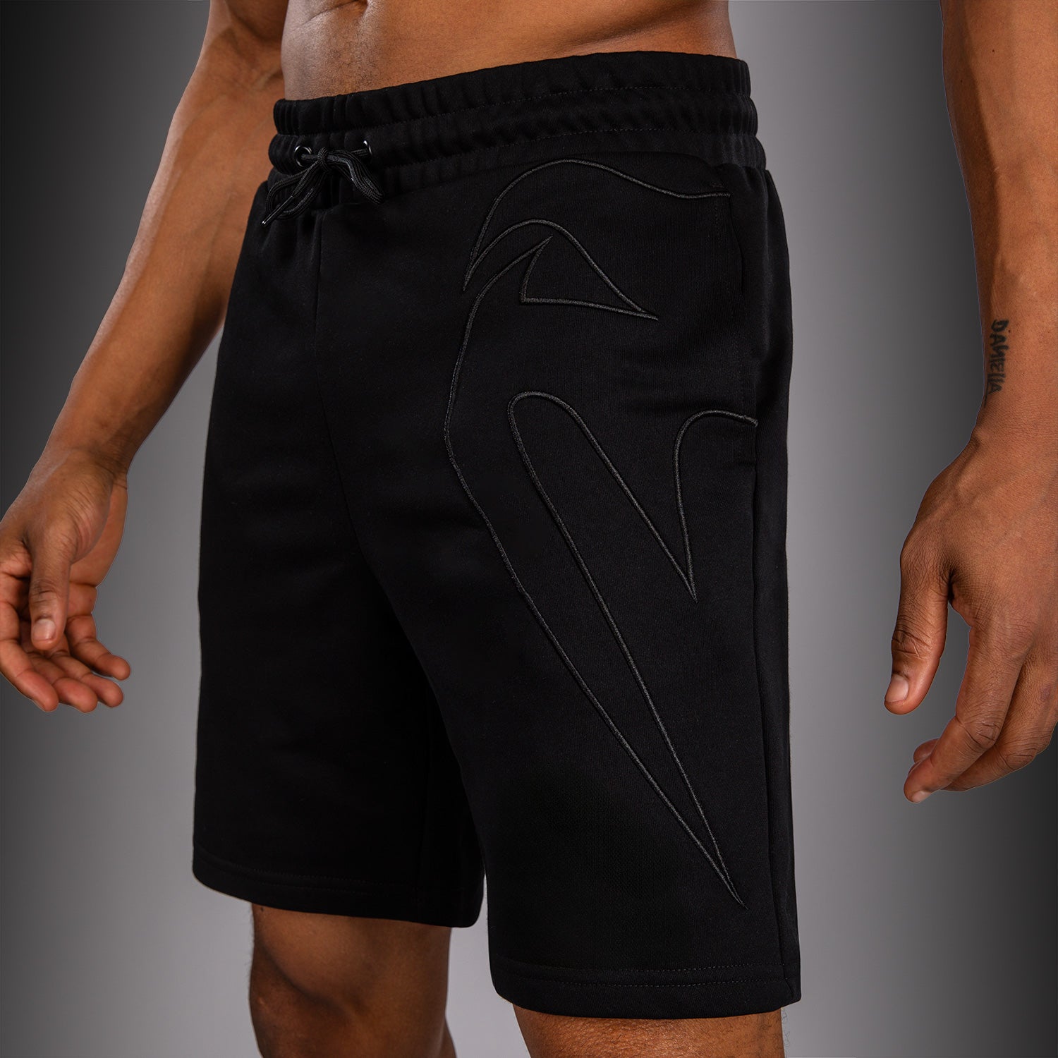 venum-giant-3d-shorts-aus-baumwolle-schwarz image 5