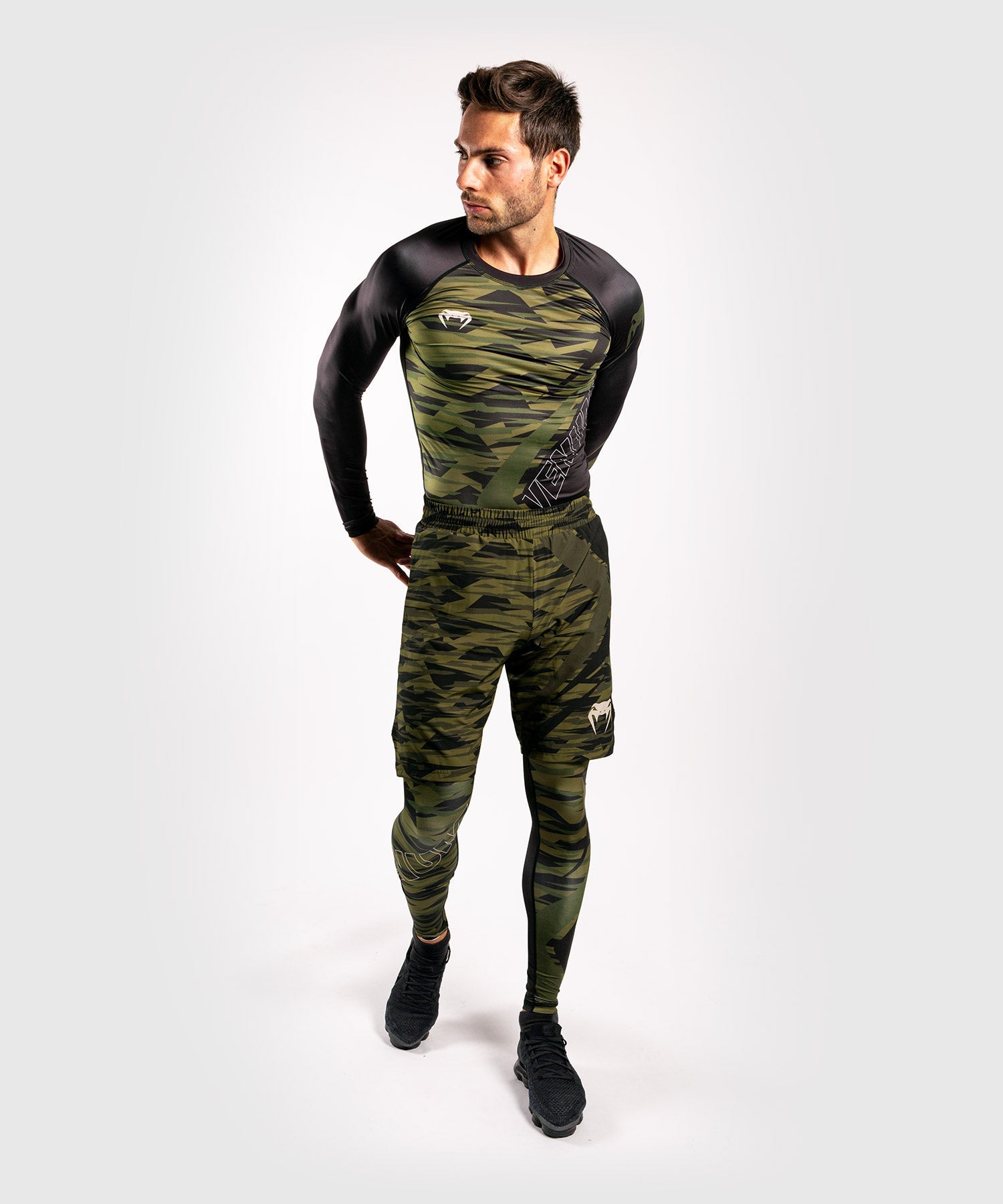 venum-contender-5-0-rashguard-lange-rmel-khaki-camo image 6