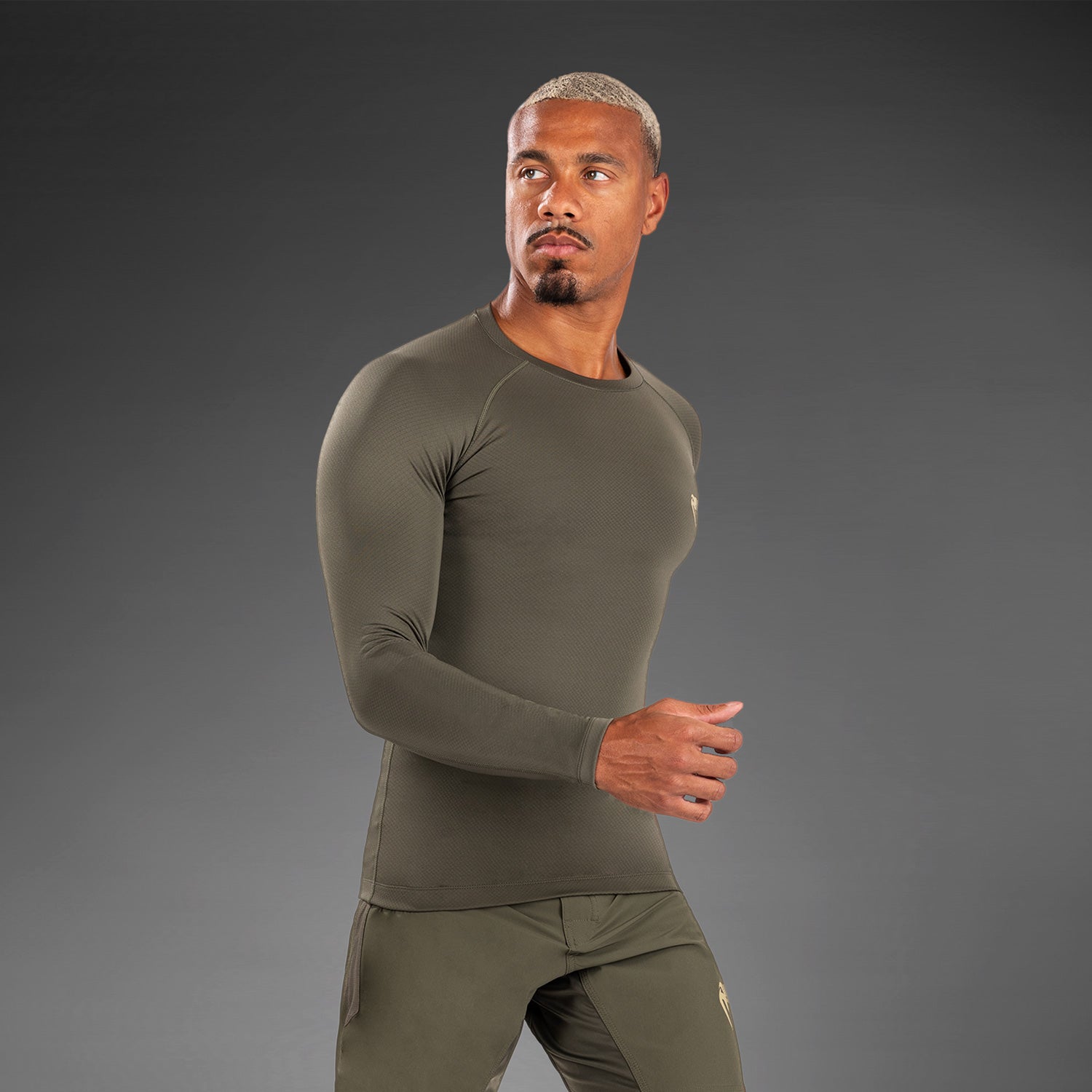 venum-contender-rashguard-langarm-herren-khaki-kompression image 4