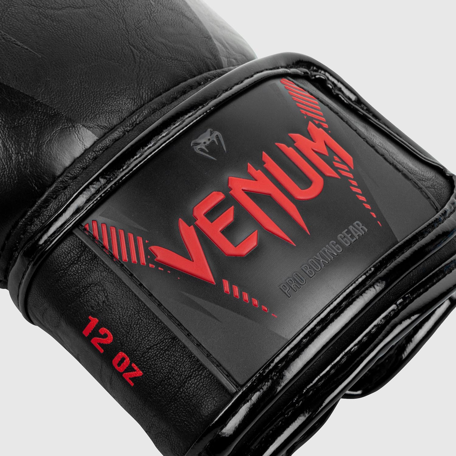 venum-impact-boxhandschuhe-schwarz-2 image 3
