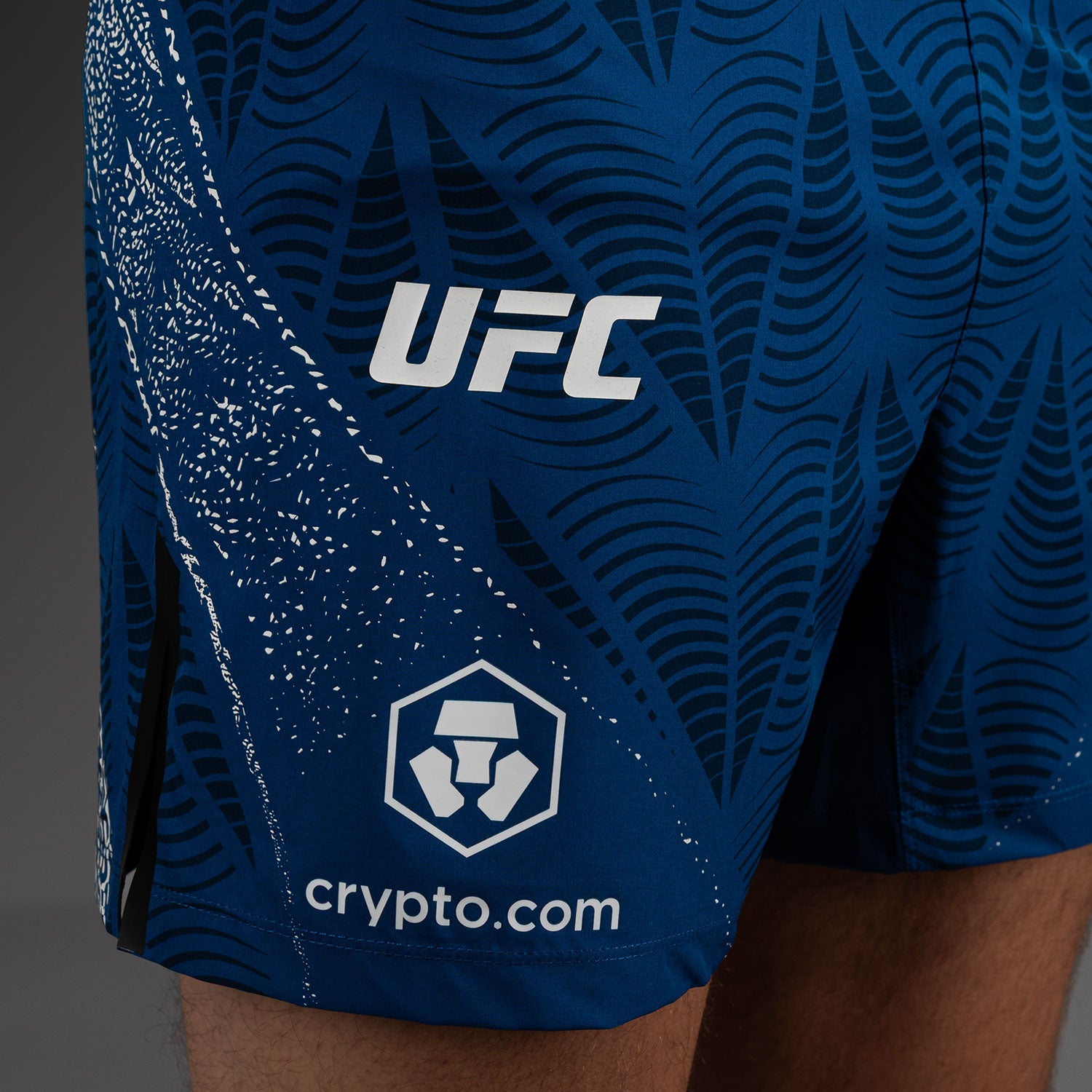 venum-ufc-zenith-authentic-fight-night-fight-short-herren-blau-personalisiert-sh image 5