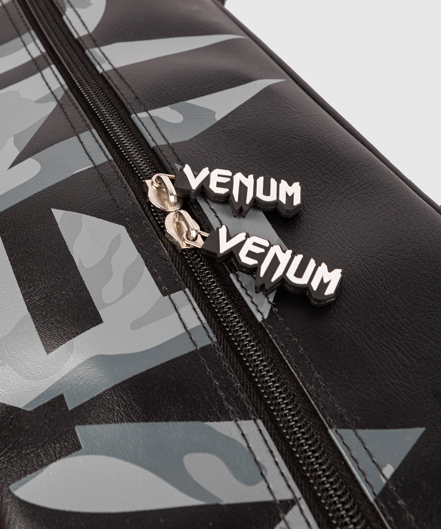 venum-origins-tasche-standardmodell-schwarz-urban-camo image 7