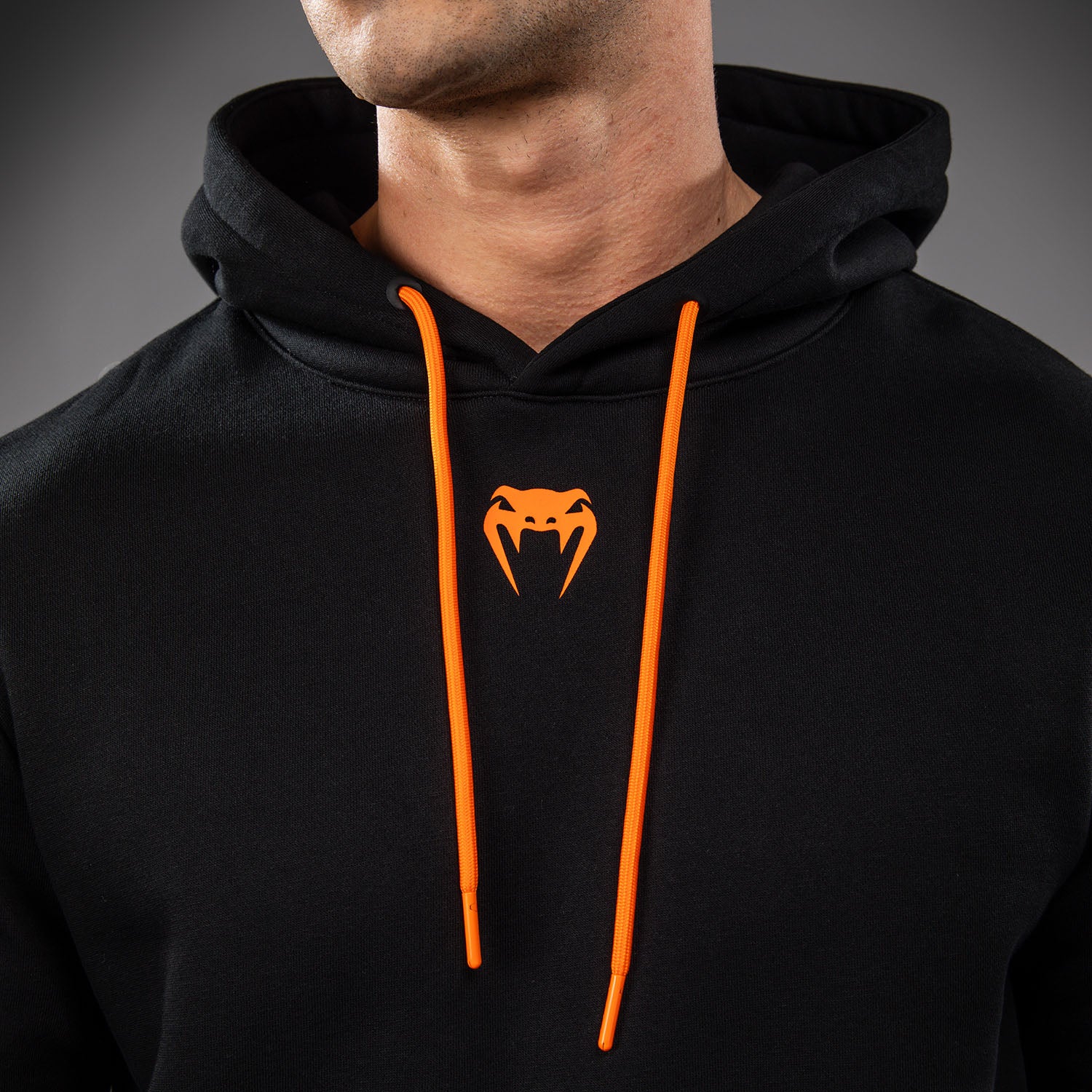 ufc-zenith-by-venum-authentic-fight-week-pullover-hoodie-herren-schwarz image 6