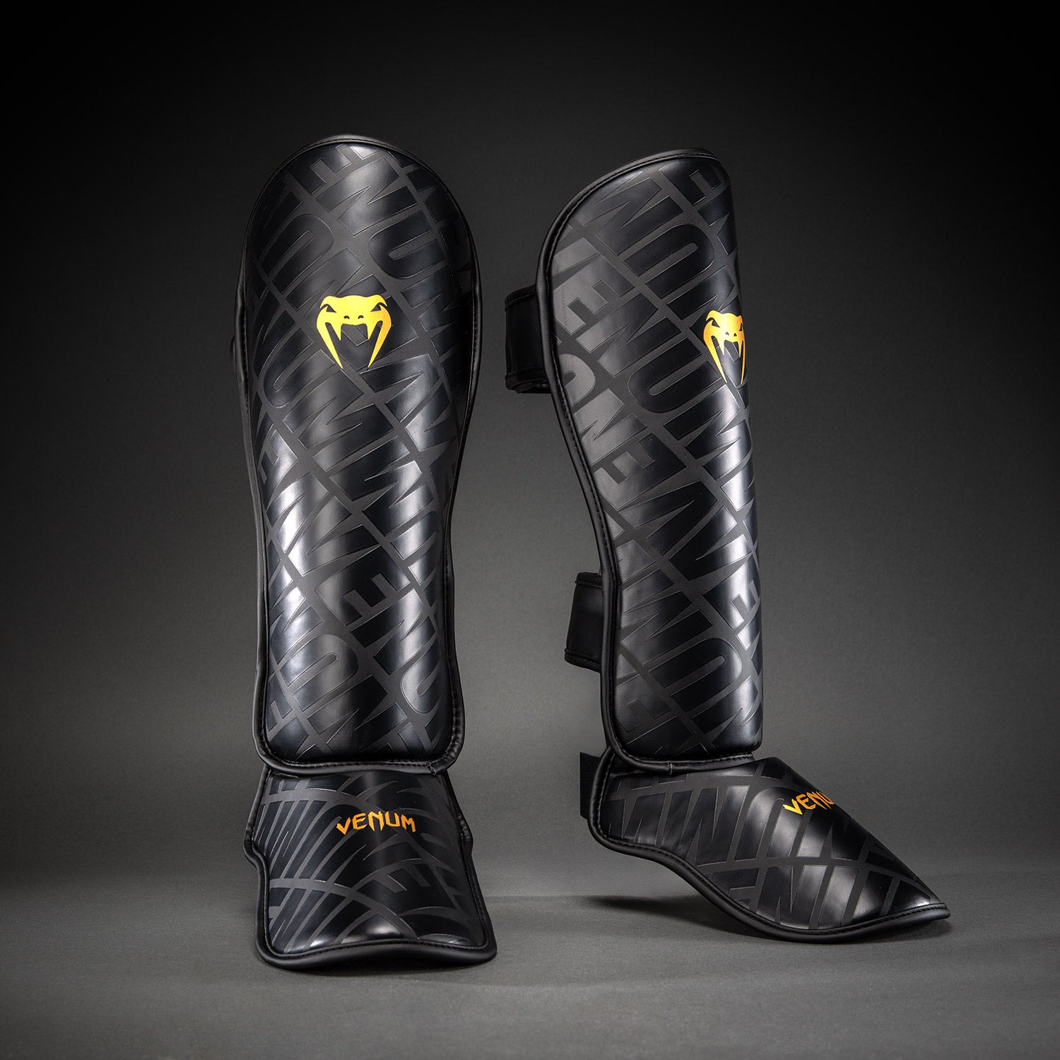 venum-contender-1-5-xt-3d-schienbeinschoner-schwarz-gold image 1