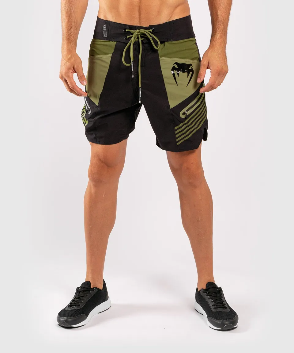 venum-cargo-badeshorts-schwarz-gr-n image 1