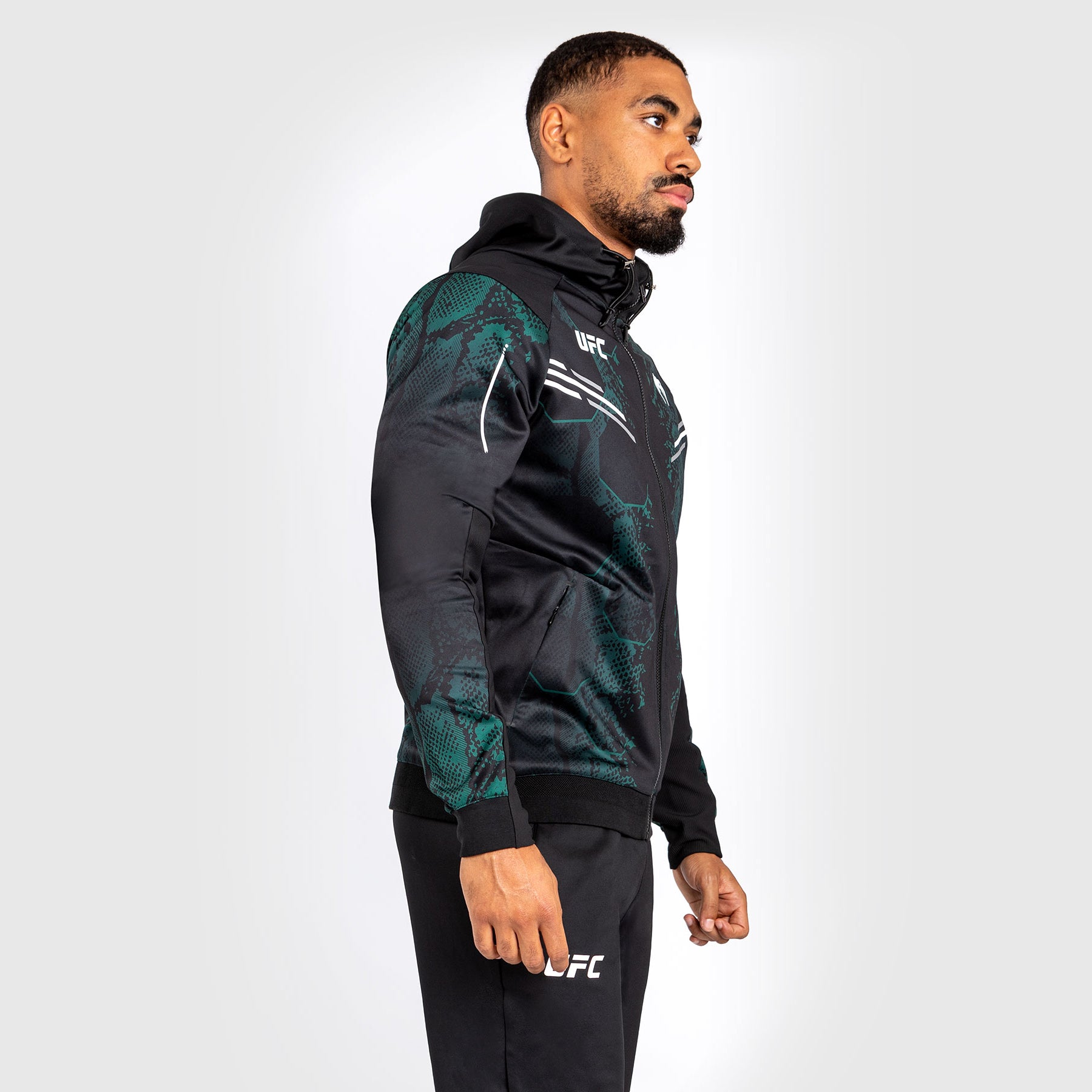 ufc-adrenaline-by-venum-authentic-fight-night-walkout-hoodie-herren-emerald-edit image 4
