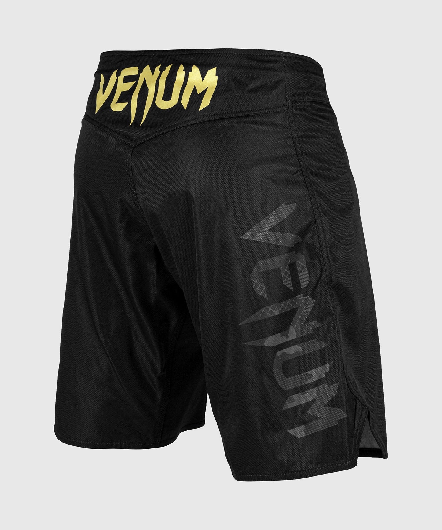 venum-light-3-0-kampfshorts-herren-schwarz-gold-mma-fightshorts image 2