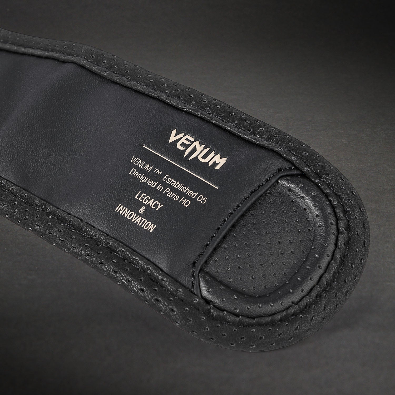 venum-impact-evo-mma-sparringhandschuhe-schwarz image 6