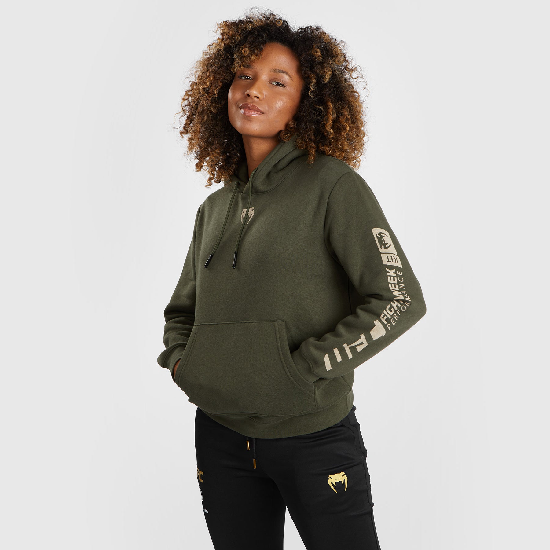 ufc-adrenaline-by-venum-fight-week-damen-pullover-hoodie-khaki image 1