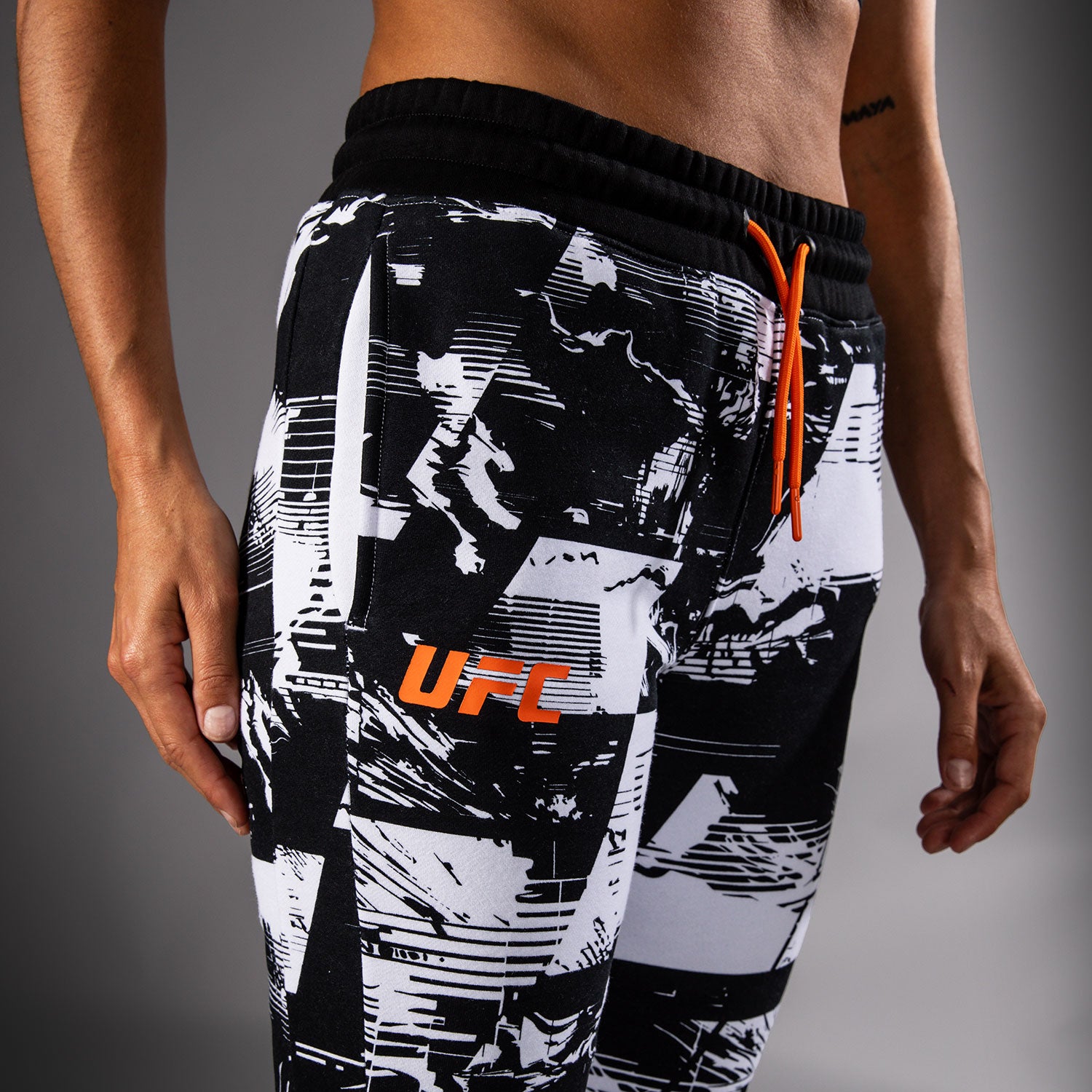 ufc-zenith-by-venum-authentic-fight-week-hose-wei-damen image 5