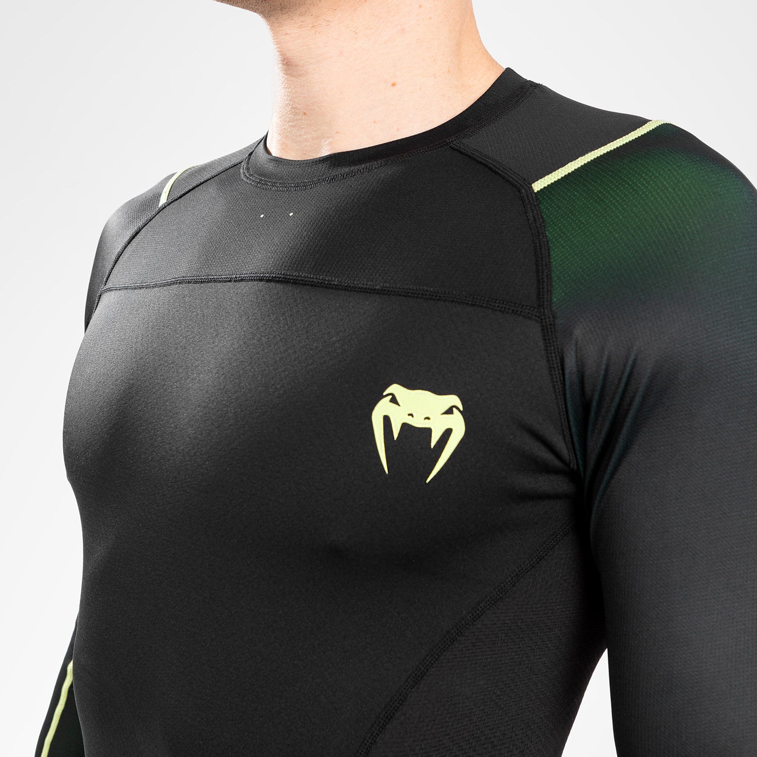 venum-fusion-2-0-rashguard-herren-langarm-schwarz-gelb image 6