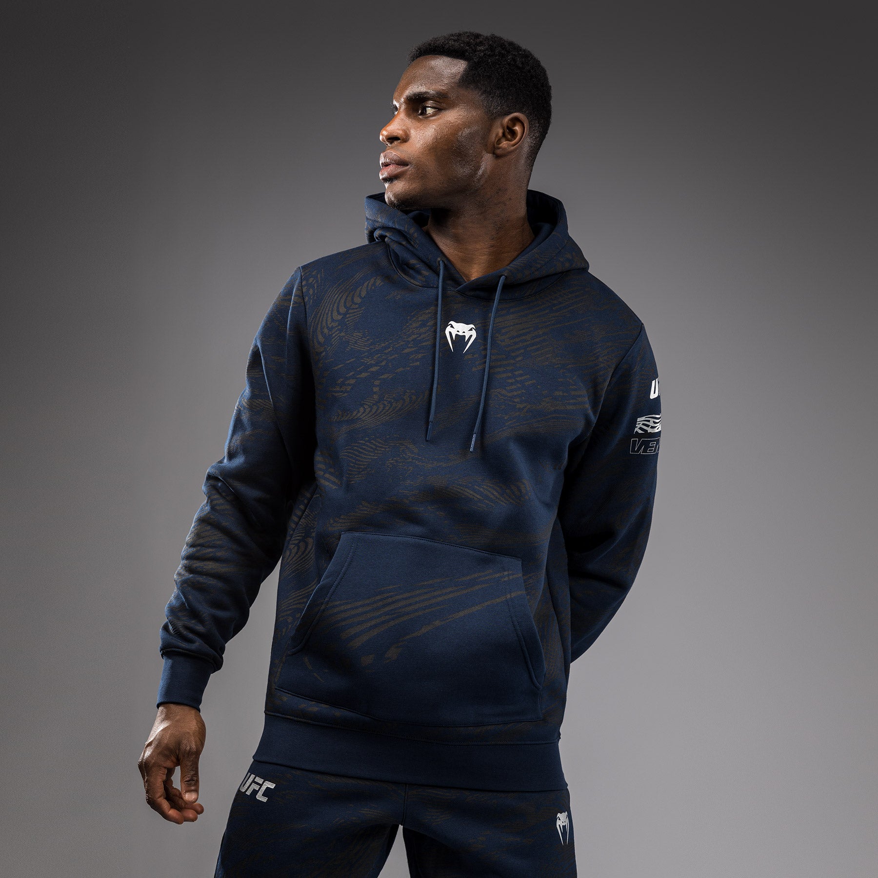 venum-ufc-fusion-fight-week-herren-hoodie-ozeanisches-blau image 3