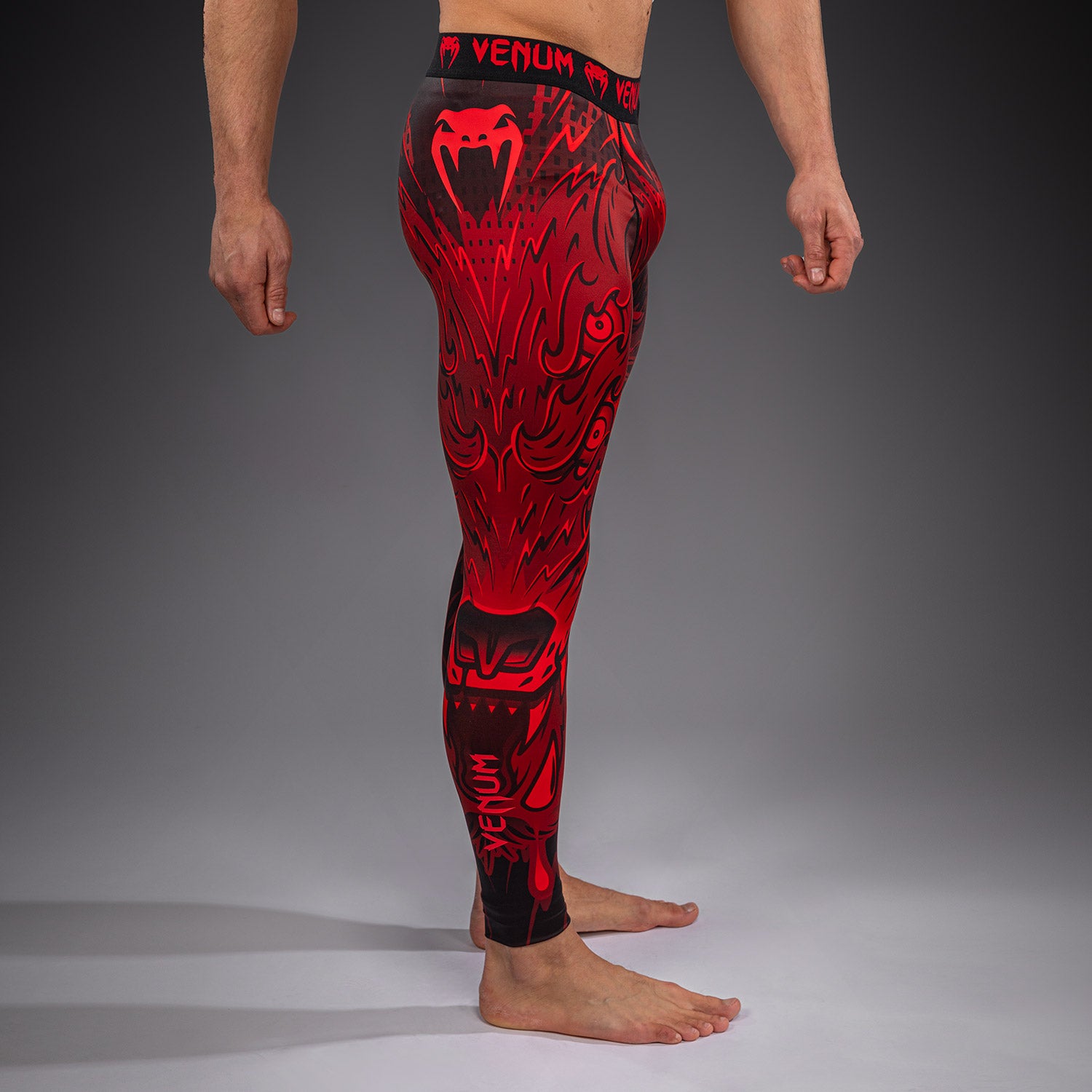 venum-wolf-atak-spats-herren-kompressionshose-schwarz-rot image 3