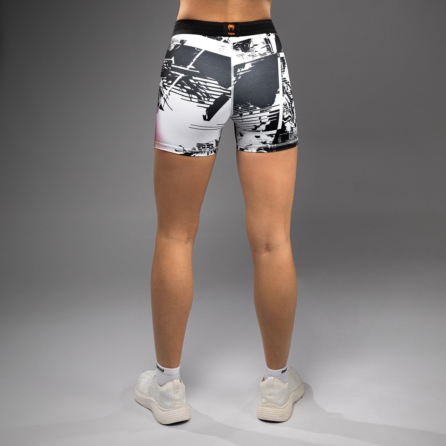 ufc-zenith-by-venum-authentic-fight-week-vale-tudo-short-damen-wei image 2