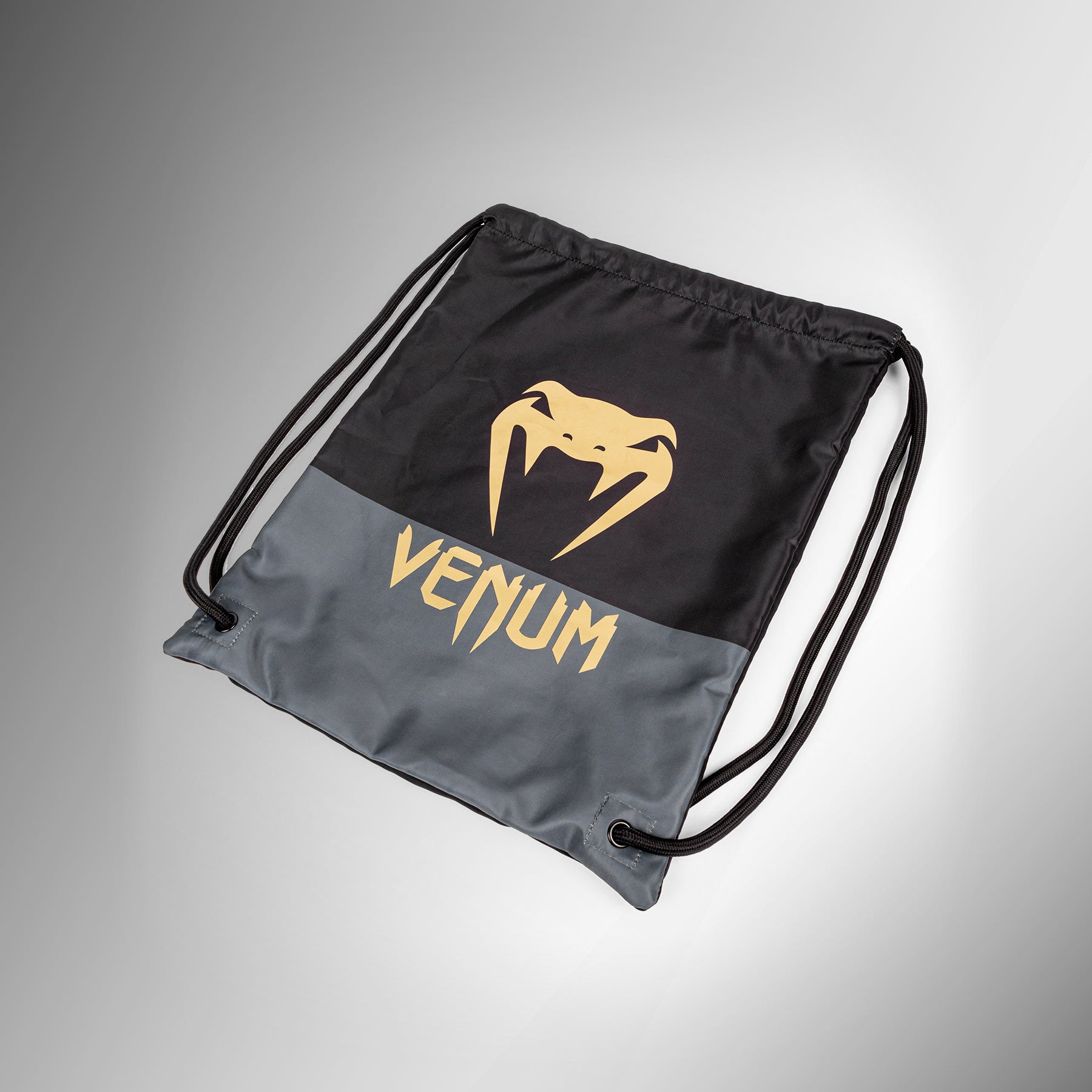 venum-classic-drawstring-bag-turnbeutel-schwarz-gold image 1