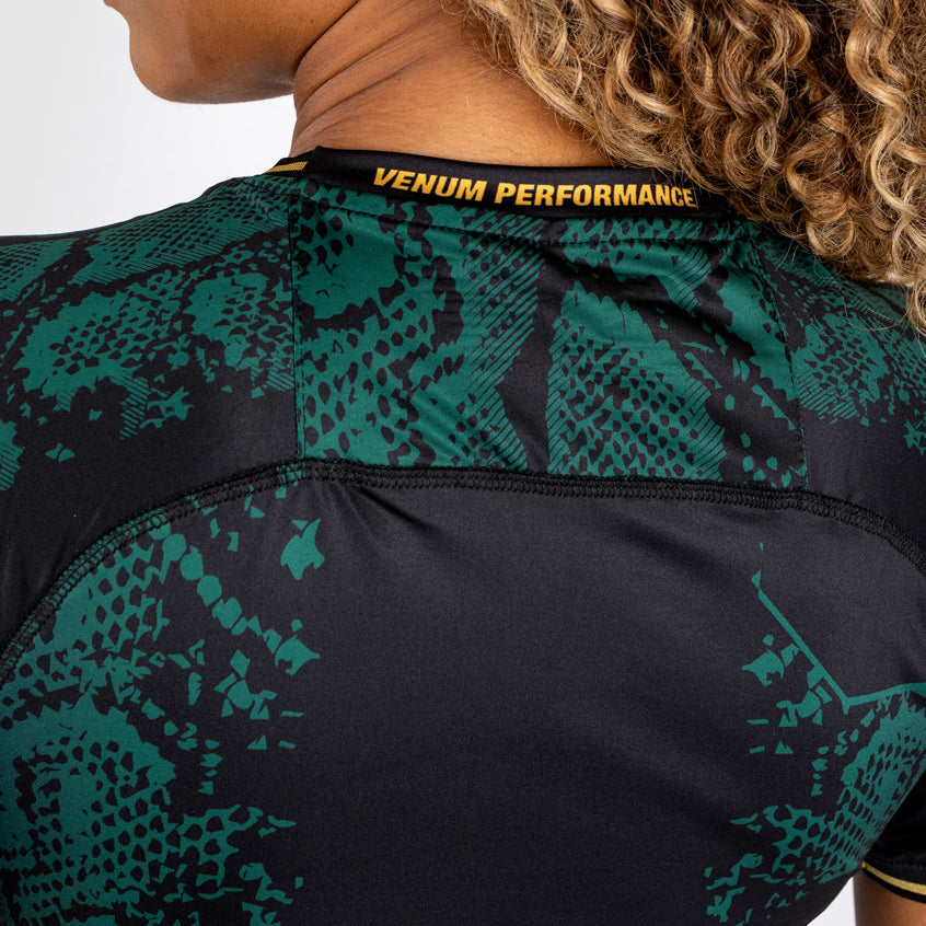 venum-ufc-adrenaline-authentic-fight-night-walkout-jersey-damen-emerald-edition- image 6