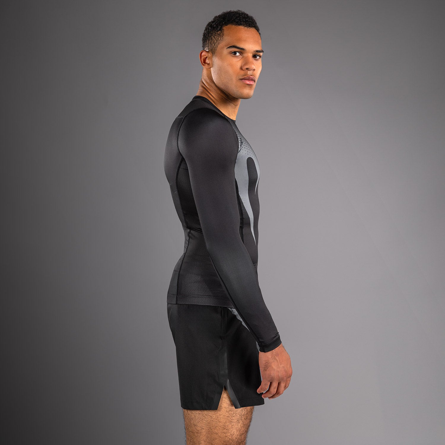 venum-no-gi-rashguard-langarm-ibjjf-approved-schwarz-silbergrau image 4