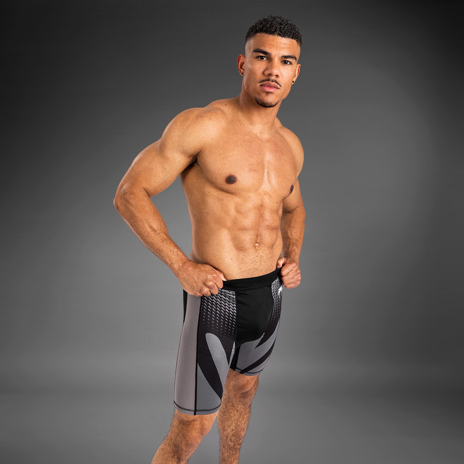 venum-attack-vale-tudo-short-herren-schwarz image 4