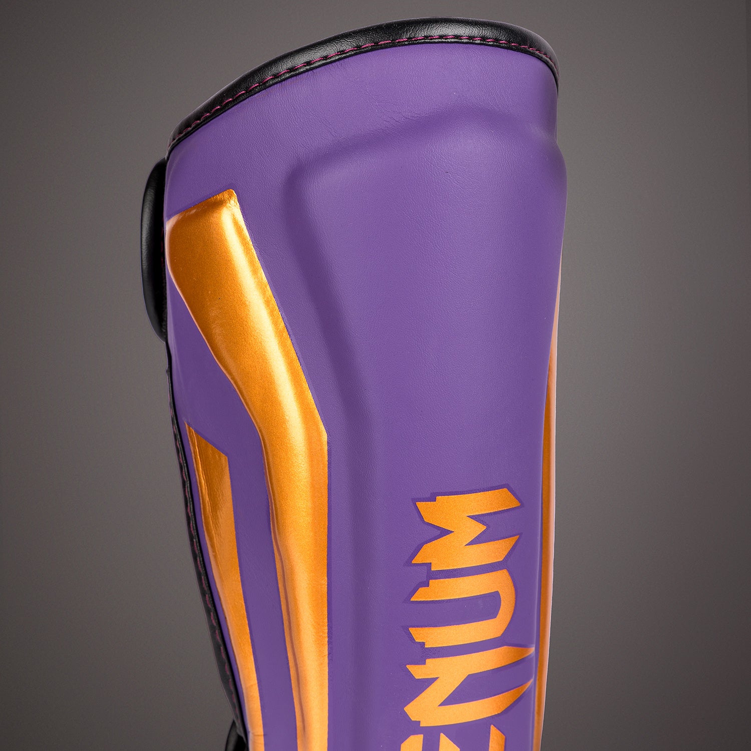 venum-elite-schienbeinsch-tzer-dunkel-lila-spezialausgabe image 4
