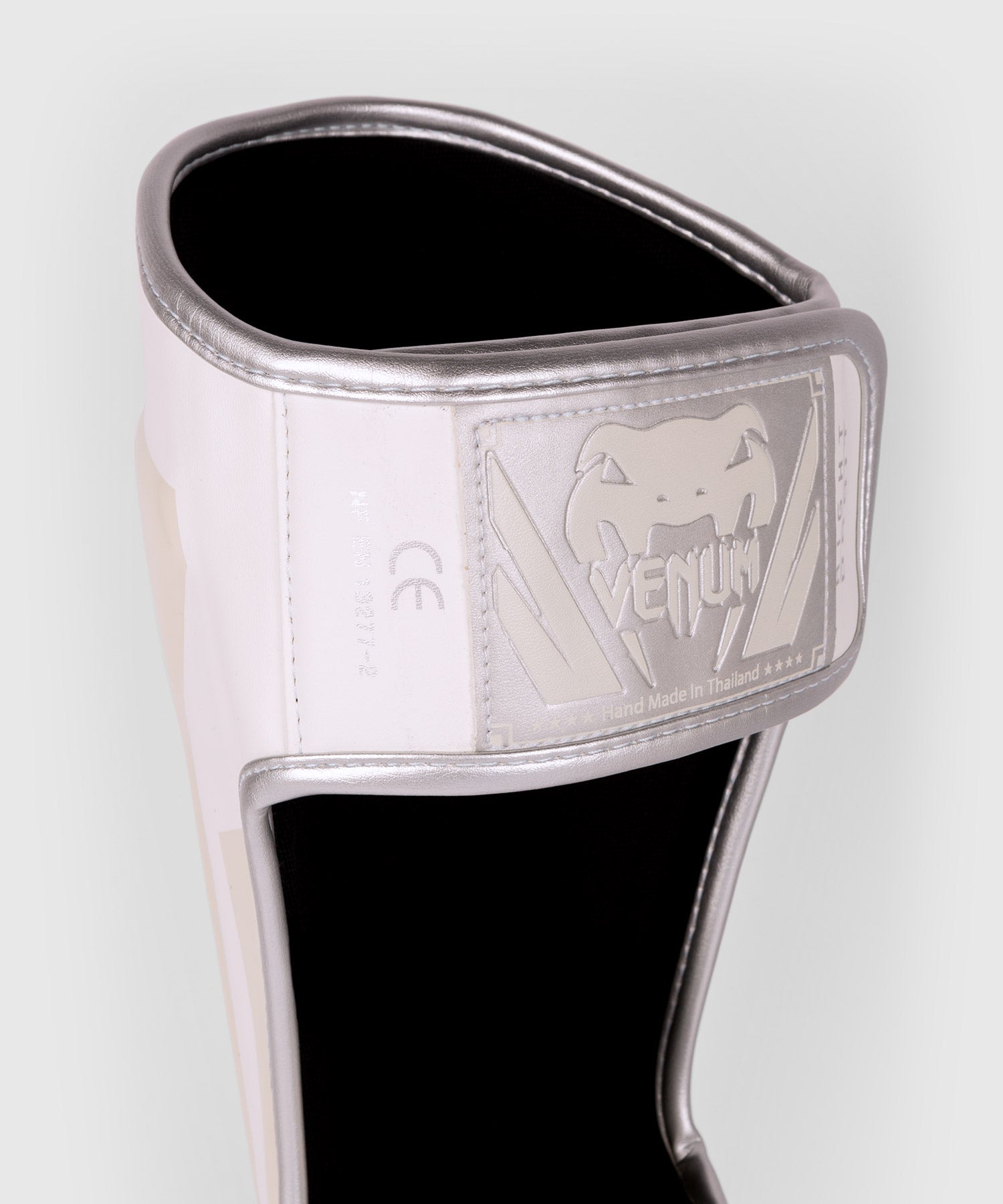 venum-elite-schienbeinschutz-wei-silber-rosa image 5