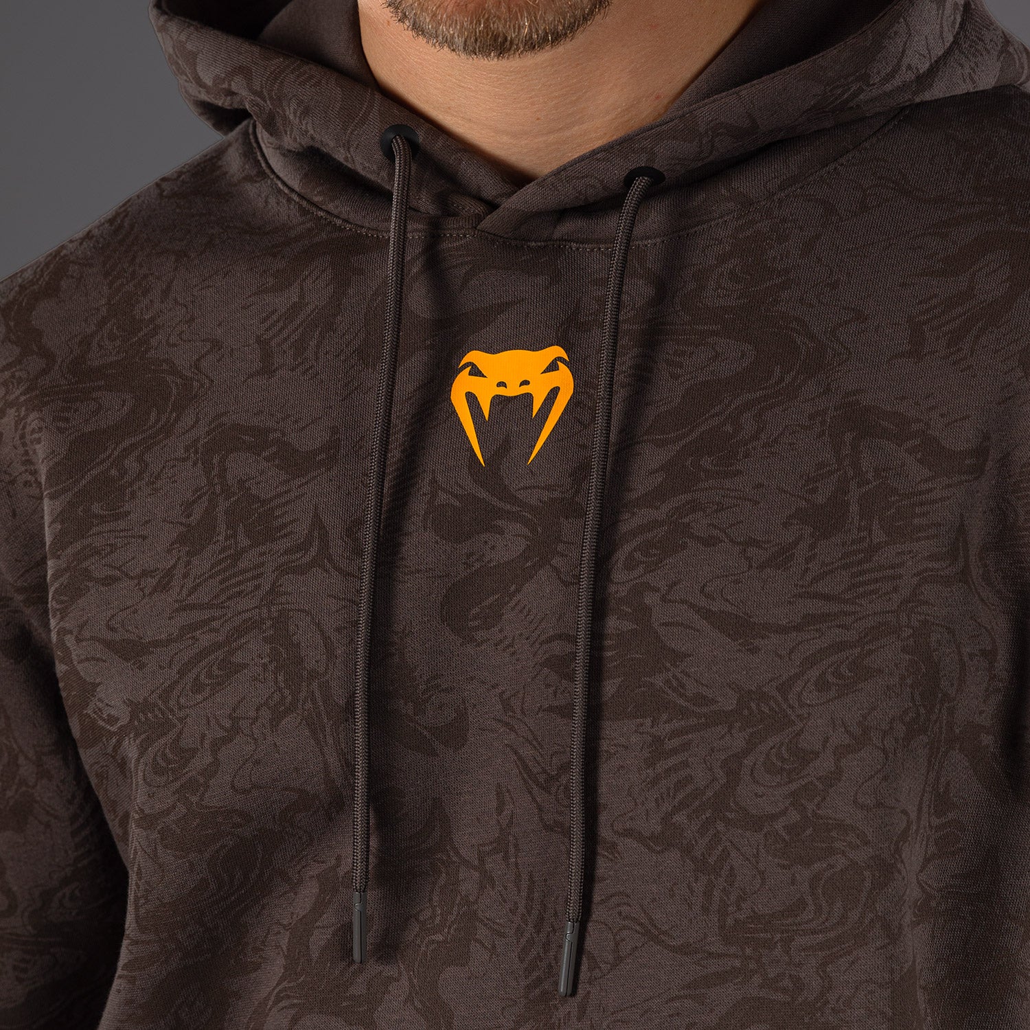 venum-ufc-fusion-by-venum-fight-week-herren-pullover-hoodie-erdiges-braun image 5