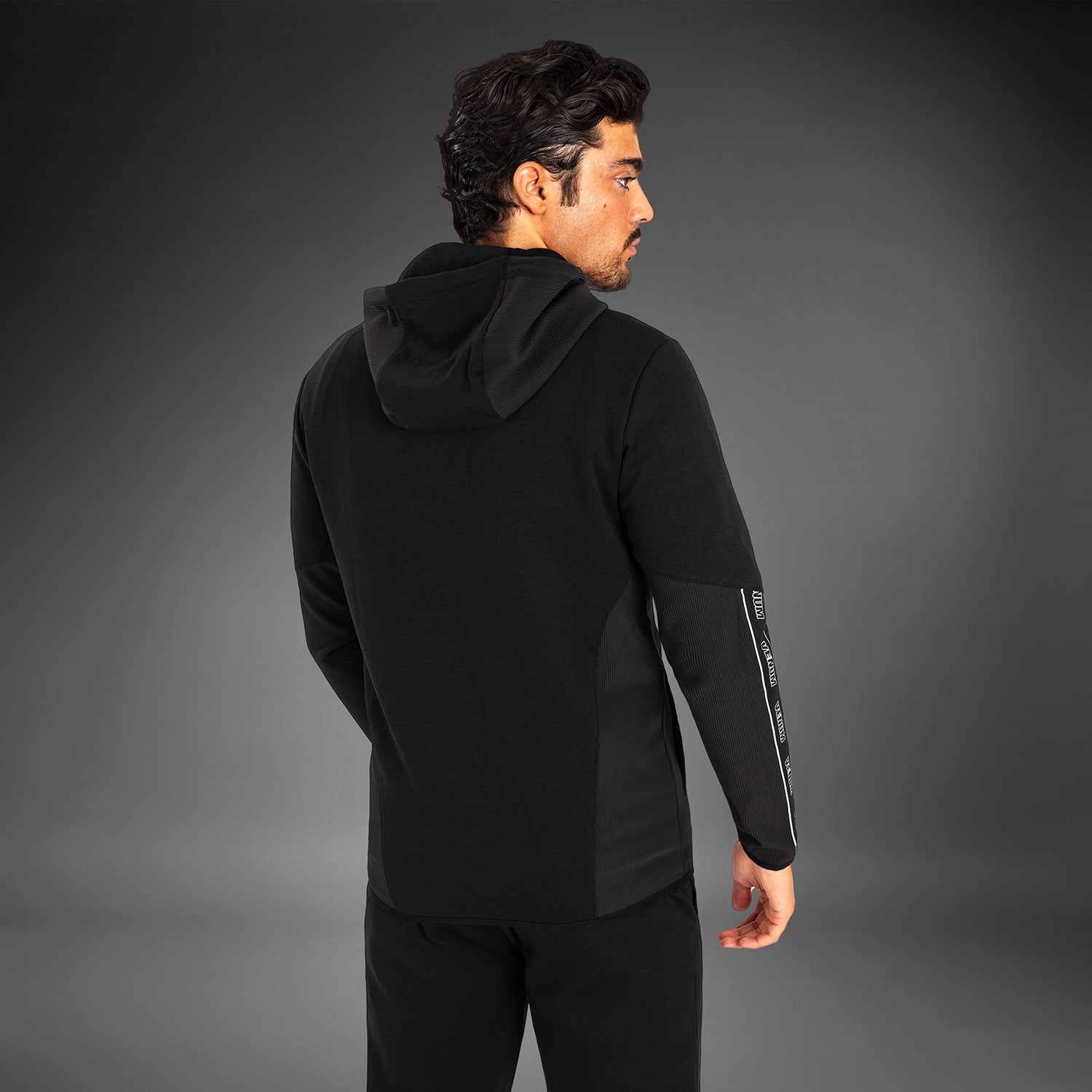 venum-contender-4-0-herren-hoodie-mit-rei-verschluss-schwarz image 2