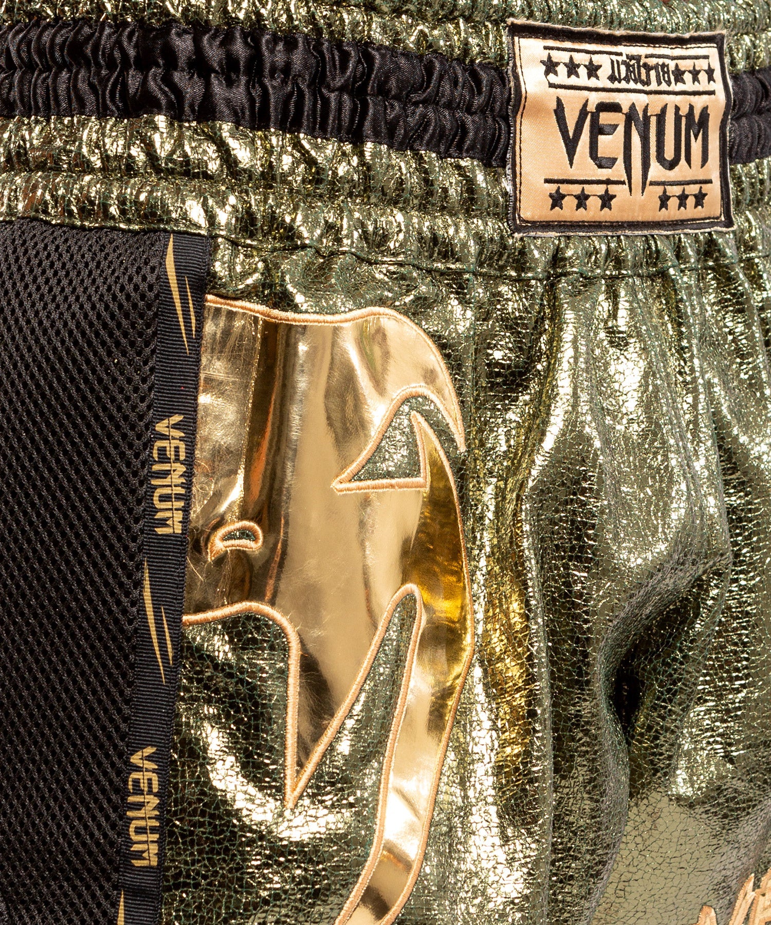 venum-giant-foil-muay-thai-shorts-khaki-gold image 3