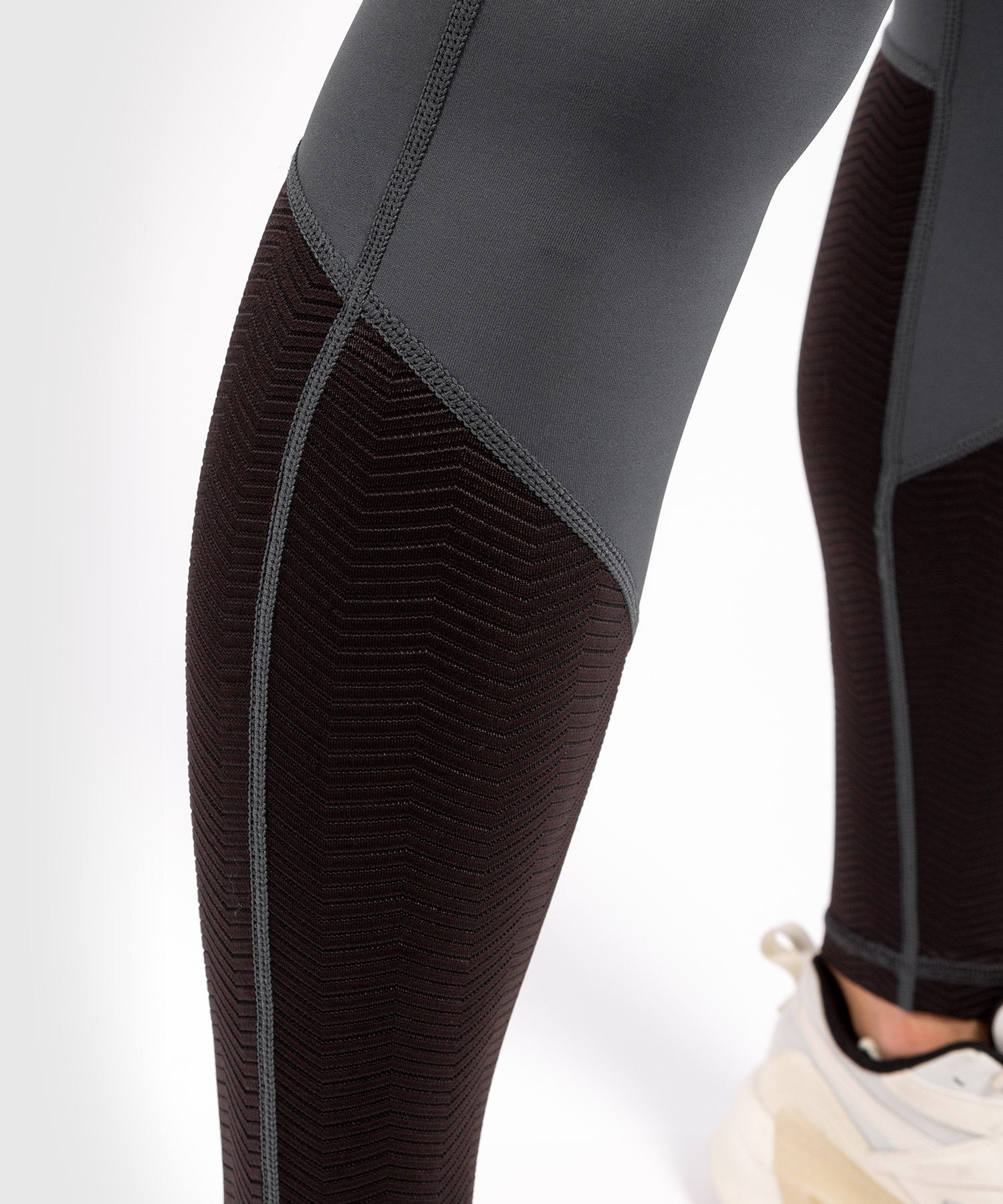 venum-dune-2-0-leggings-damen-grau-schwarz image 7