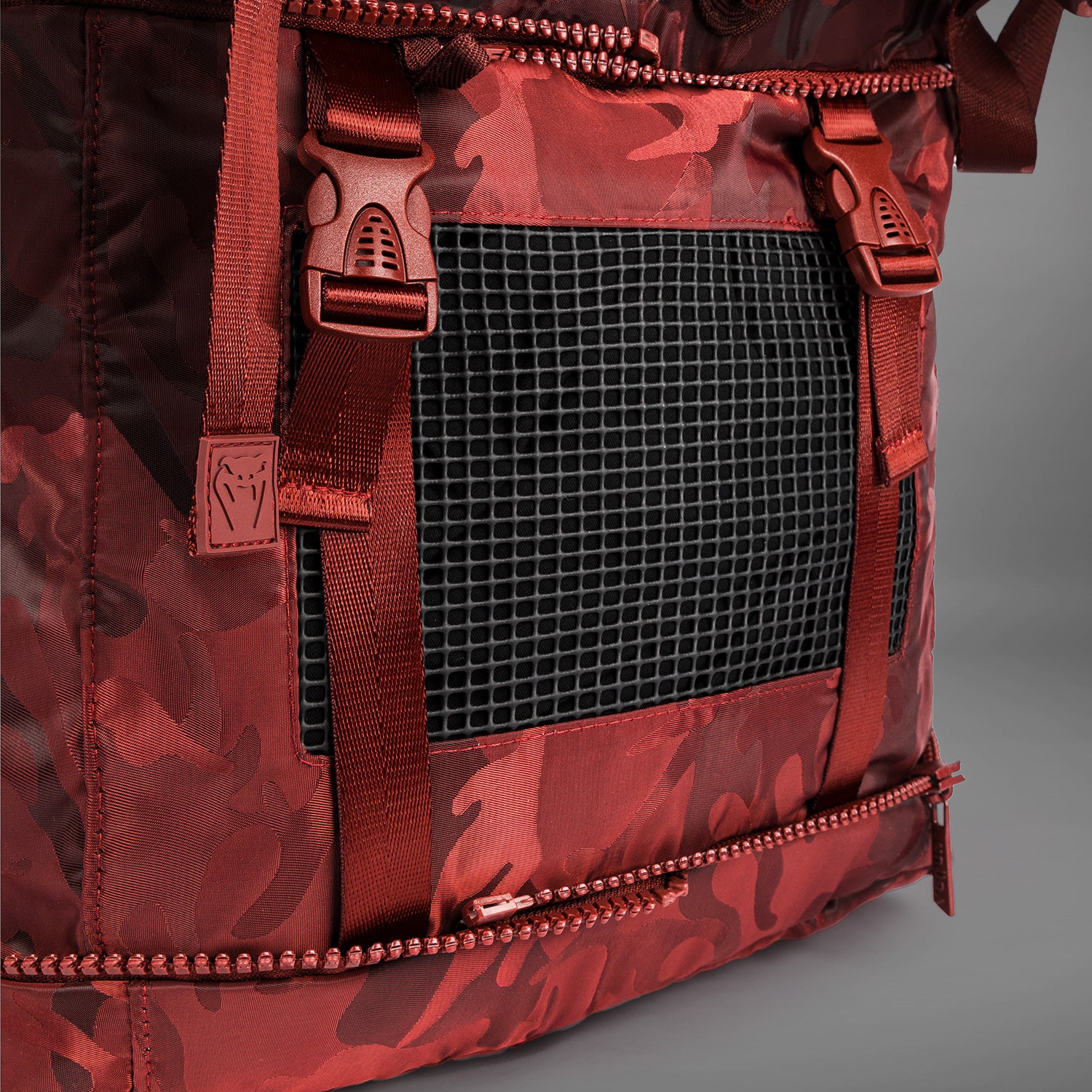 venum-challenger-xtrem-rucksack-50-63l-camo-burgunder image 8