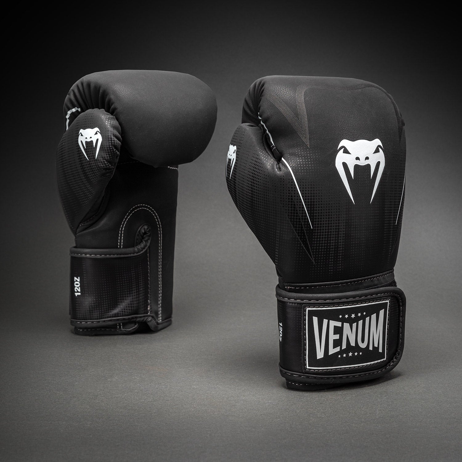 venum-stealth-boxhandschuhe-schwarz-wei image 1