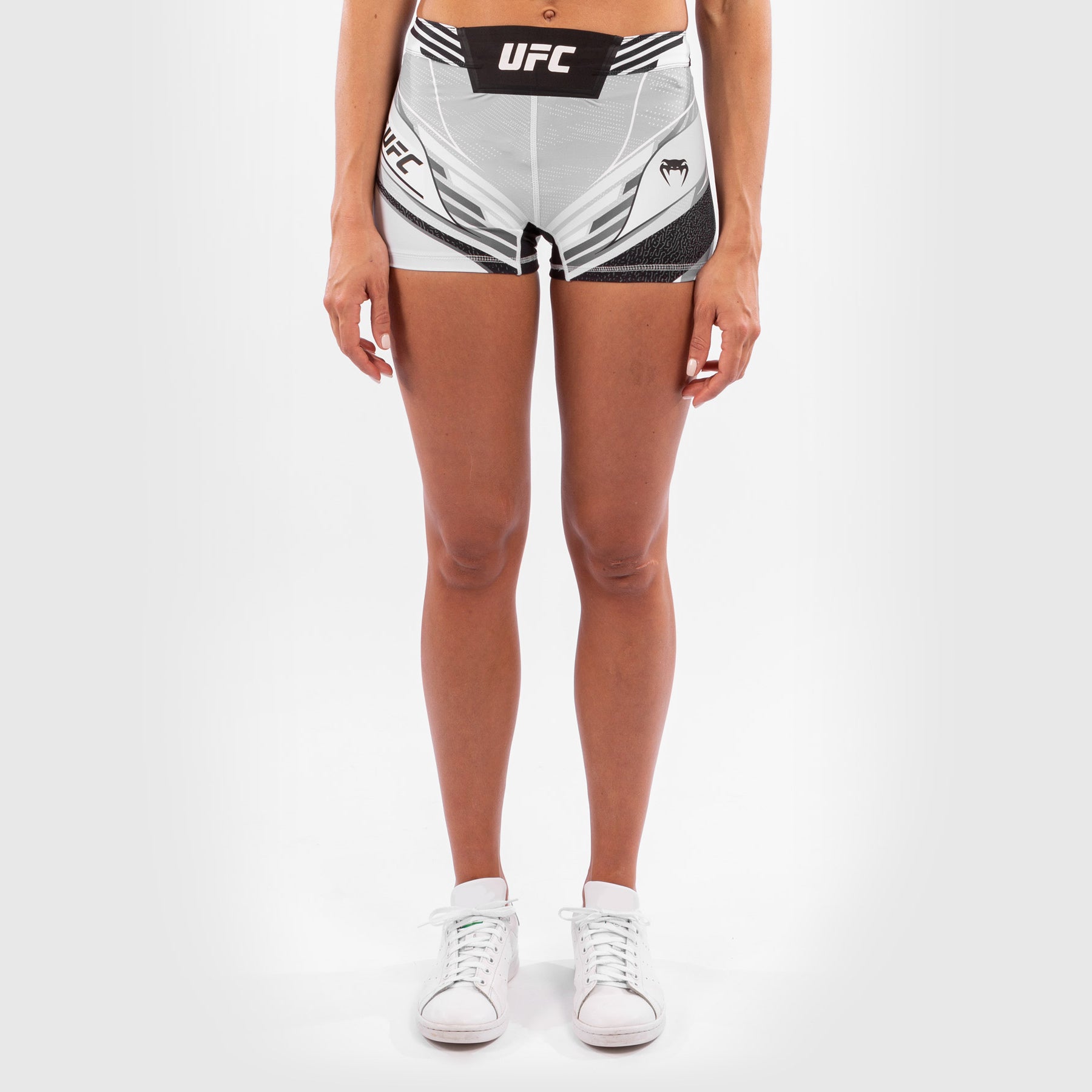 ufc-venum-authentic-fight-night-vale-tudo-shorts-damen-short-fit-wei image 1