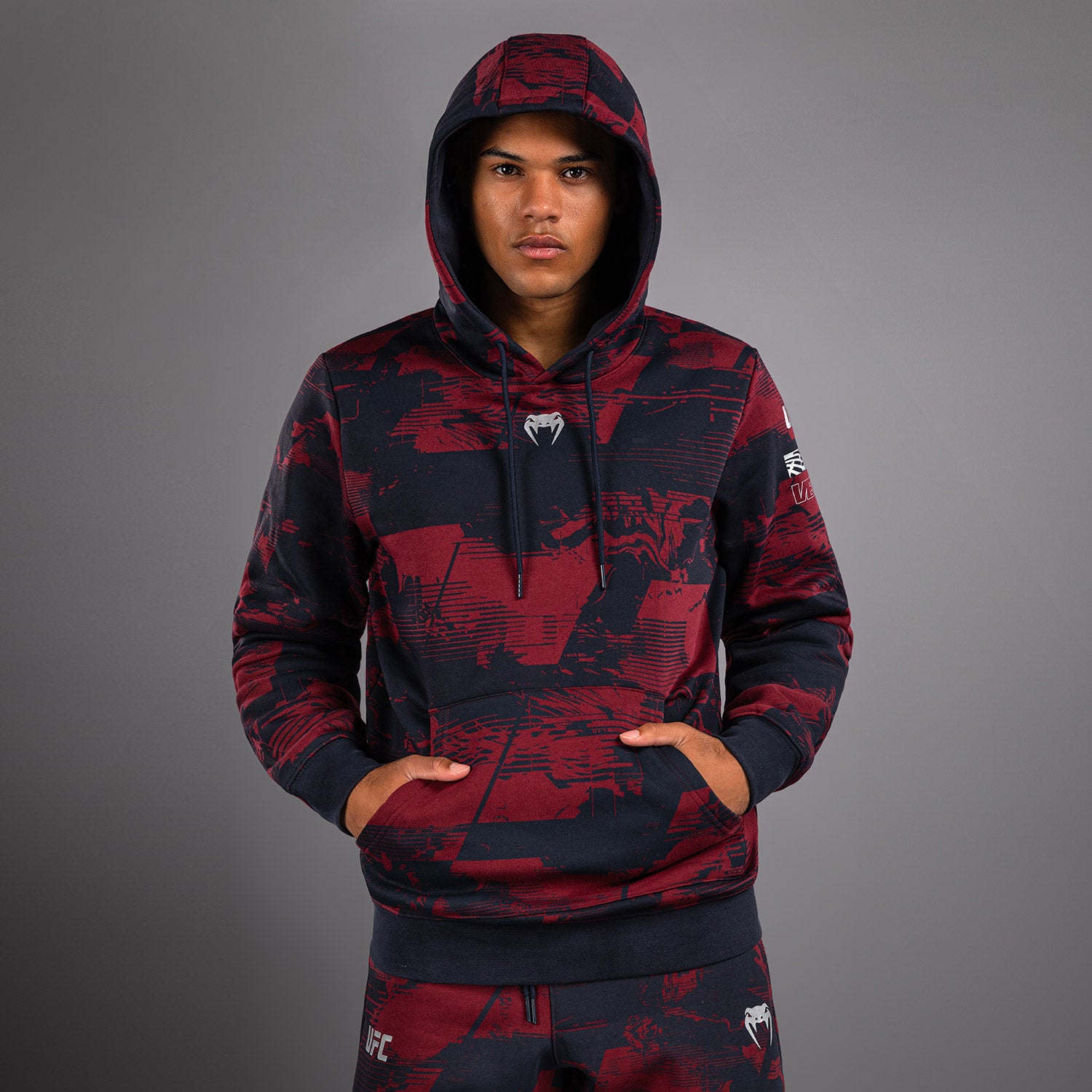 ufc-zenith-by-venum-authentic-fight-week-pullover-hoodie-herren-marineblau-burgu image 2