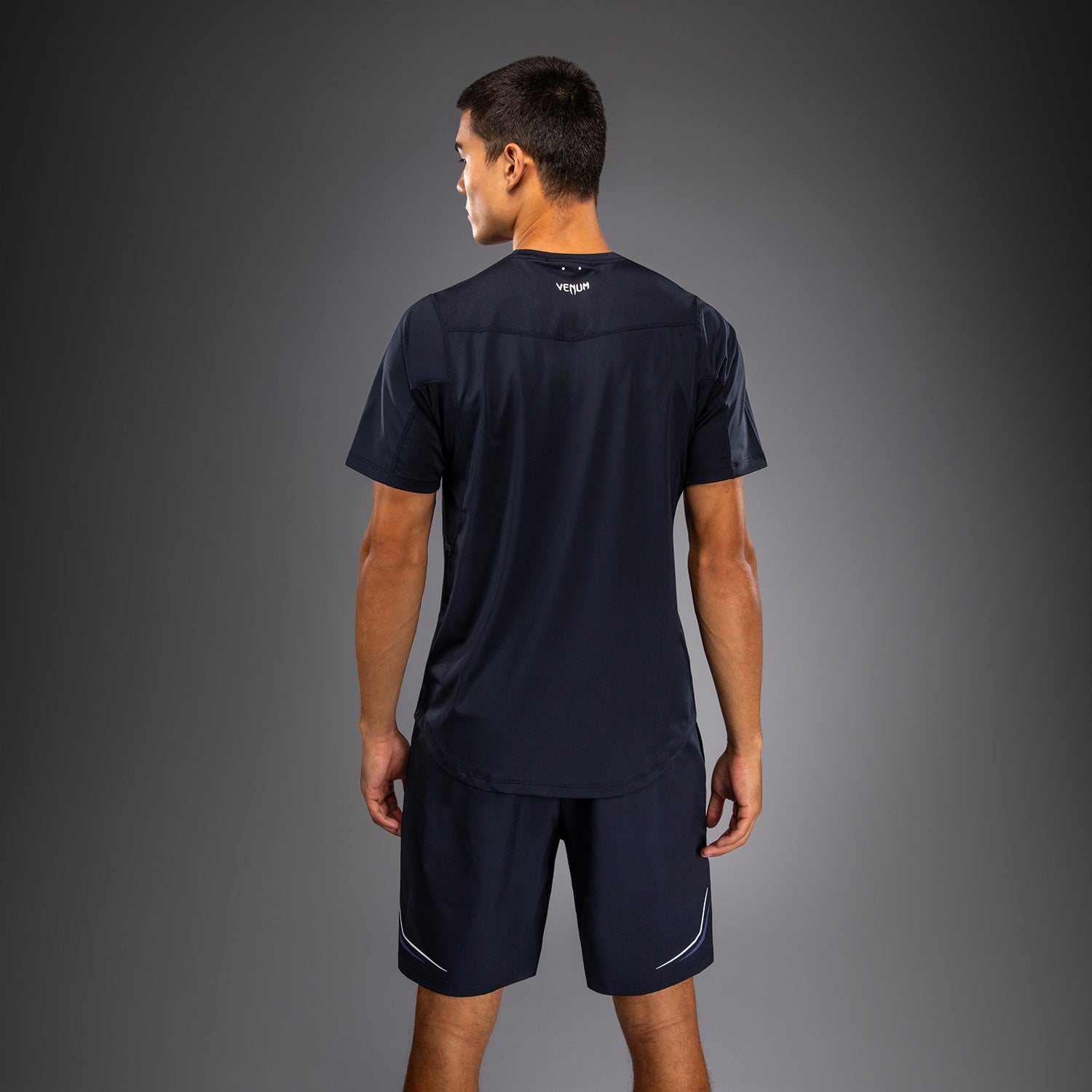 venum-g-core-dry-tech-t-shirt-herren-dunkelblau-wei image 4