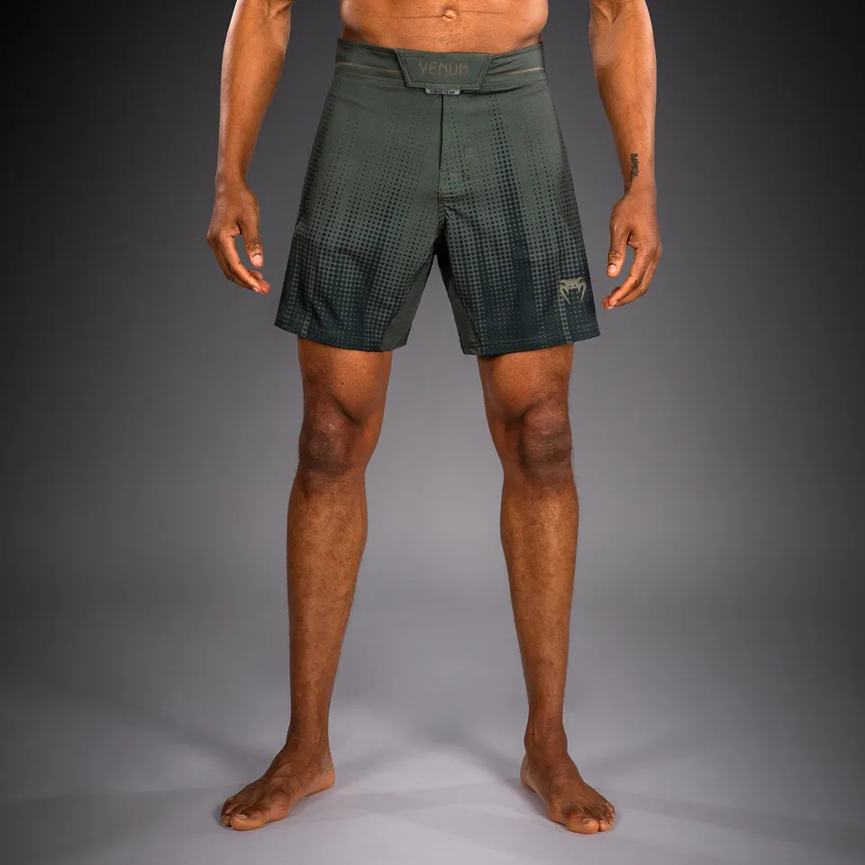 venum-stealth-fightshorts-khaki-dunkelgr-n-f-r-herren image 1