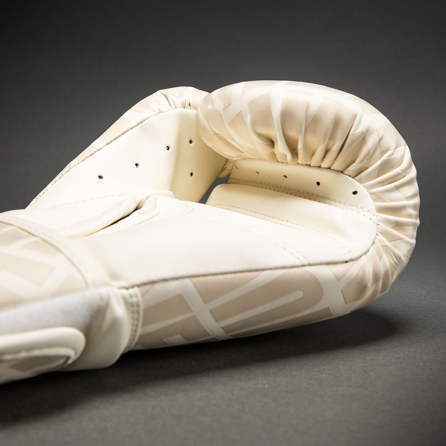 venum-contender-1-5-xt-3d-boxhandschuhe-elfenbein image 4