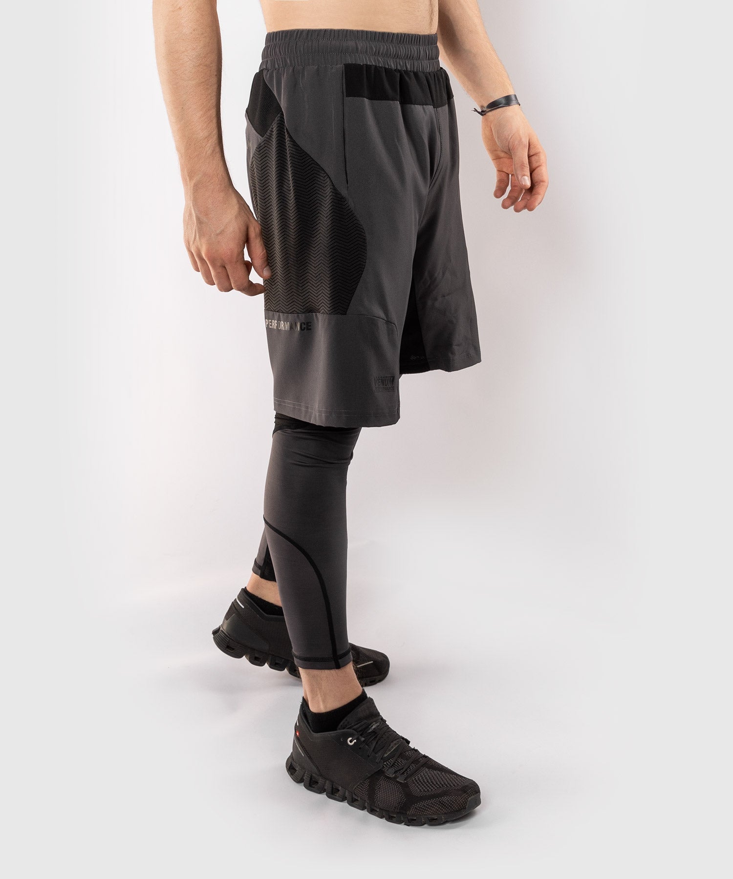 venum-g-fit-trainings-shorts-grau-schwarz image 5
