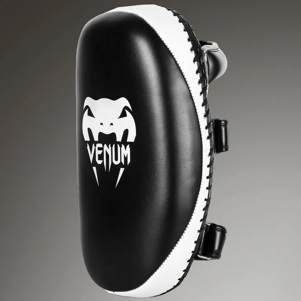 venum-light-kick-pads-skintex-leder-schwarz-ice-paar image 1