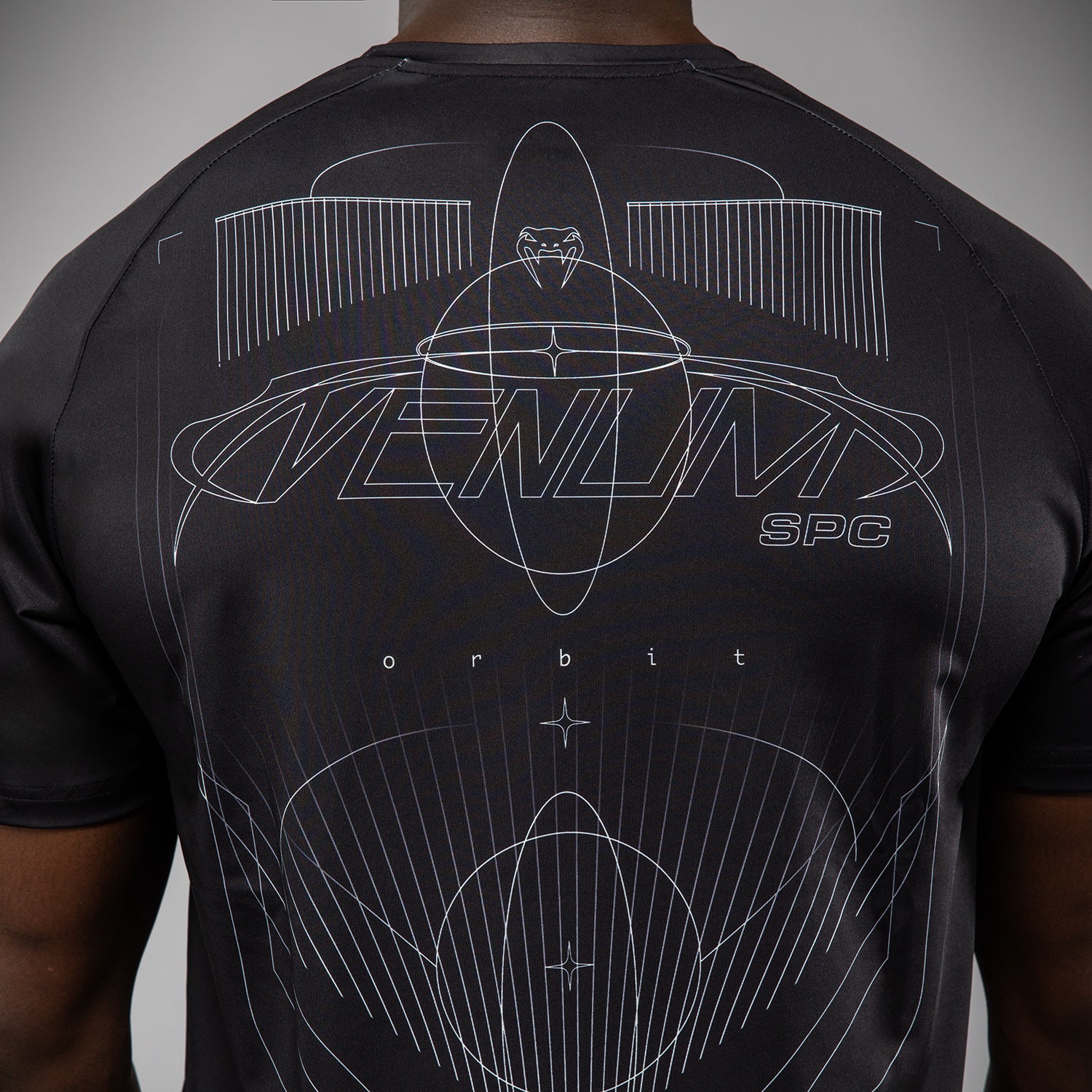venum-eclipse-dry-tech-t-shirt-schwarz-silber-herren-performance-shirt image 8