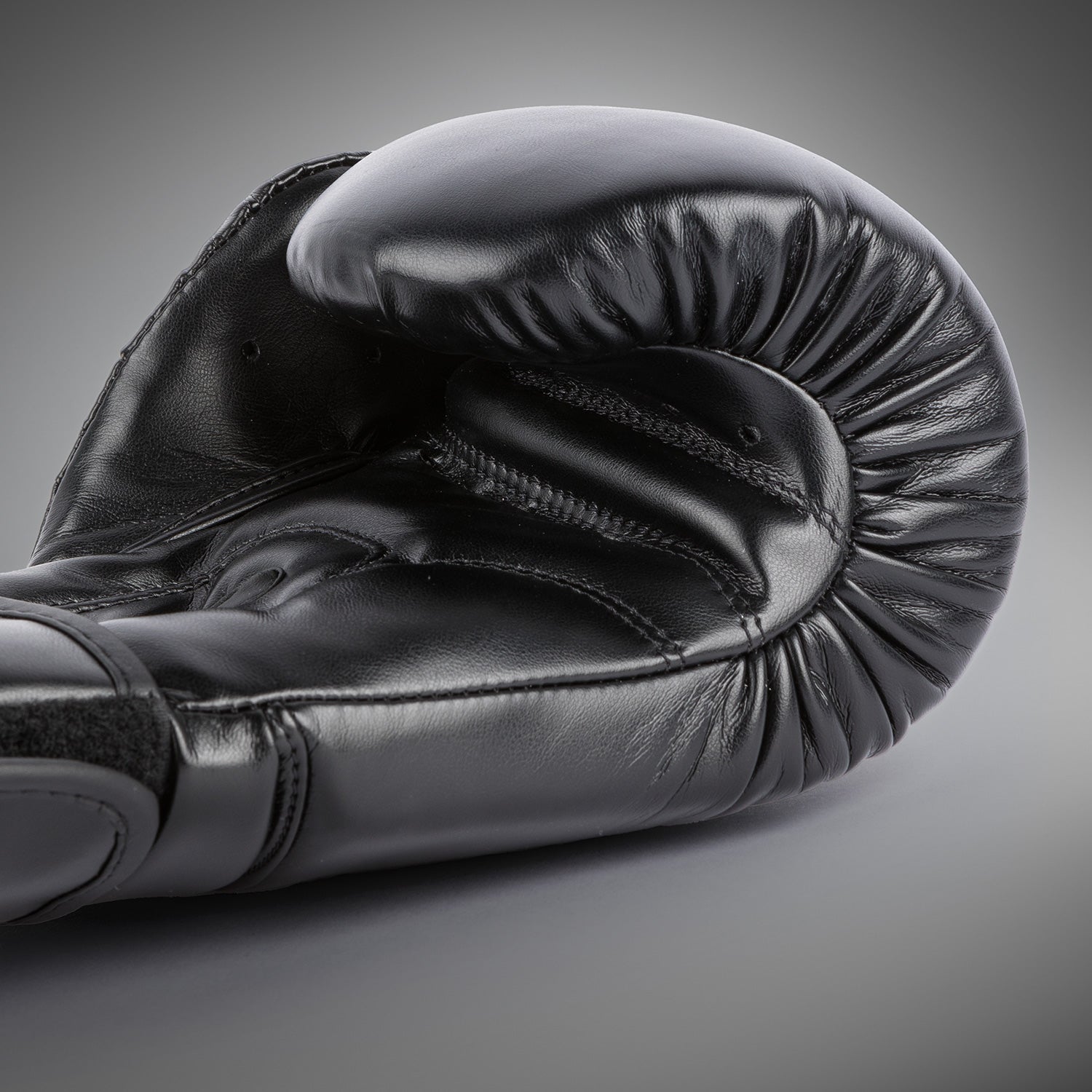 venum-contender-1-5-kinder-boxhandschuhe-schwarz-schwarz image 4