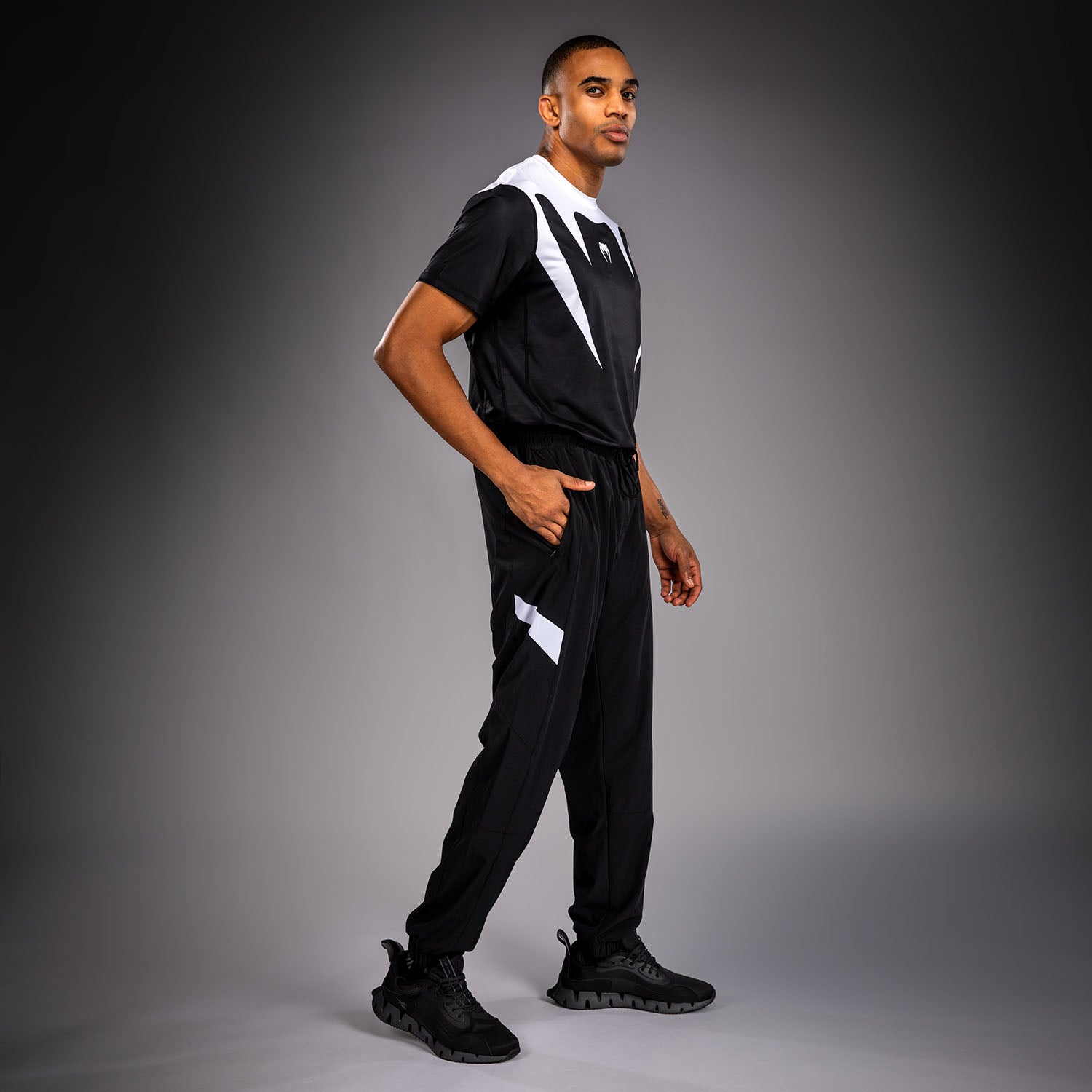 venum-attack-90-jogginghose-wei-schwarz image 3