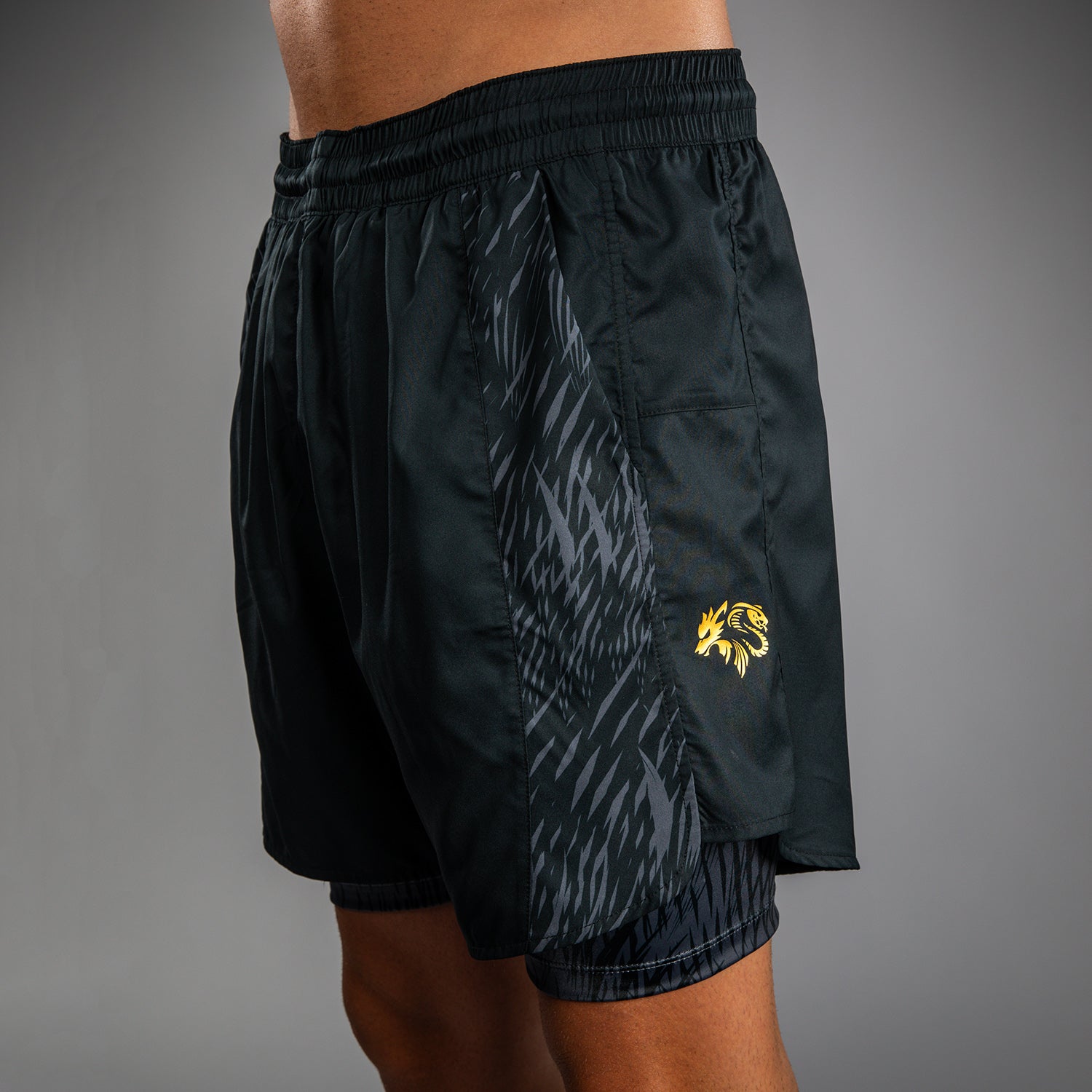 venum-x-chimaev-trainingsshorts-herren-schwarz-grau image 6
